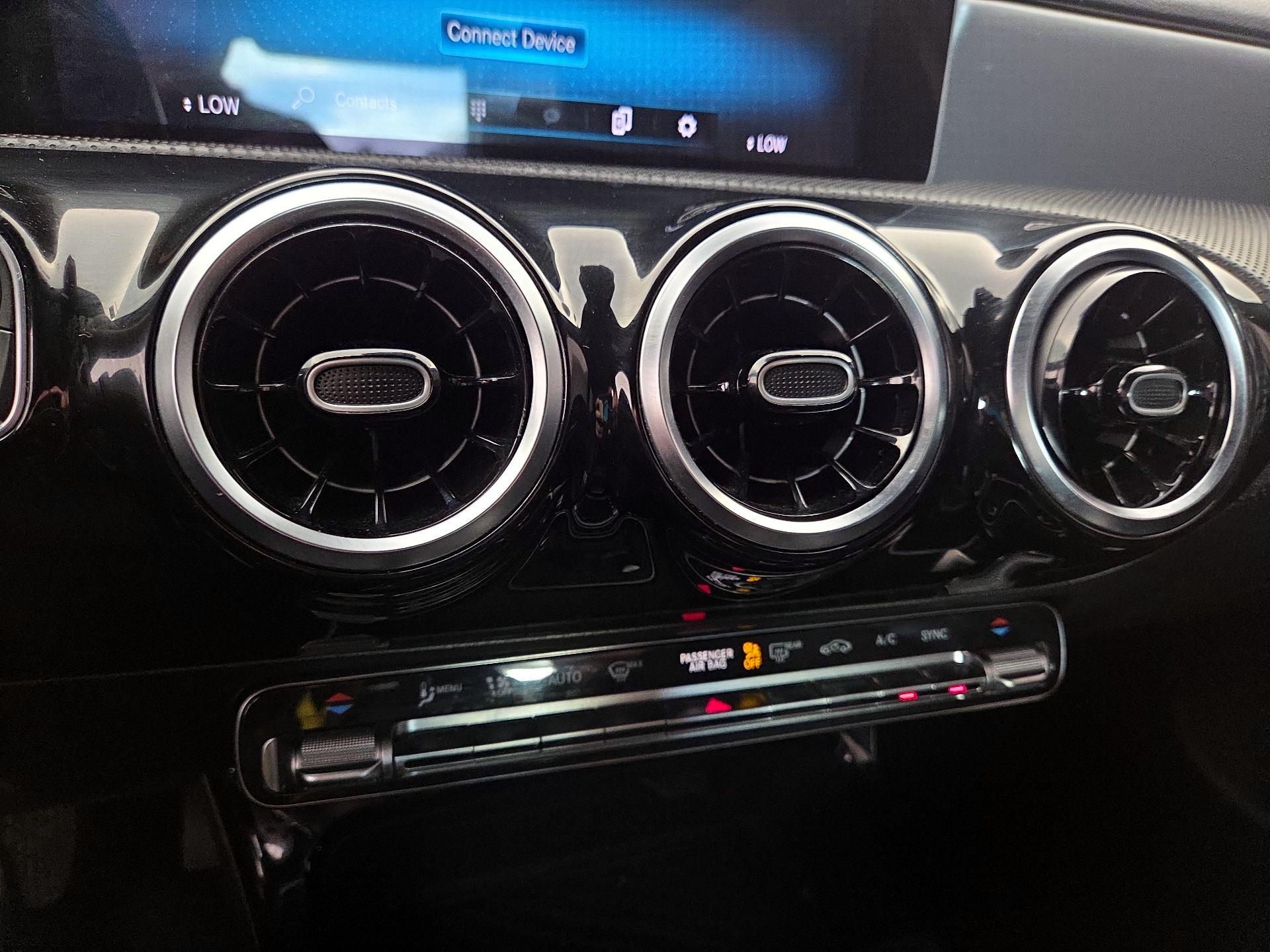 Thumbnail: 2020 Mercedes-Benz A-Class - 16