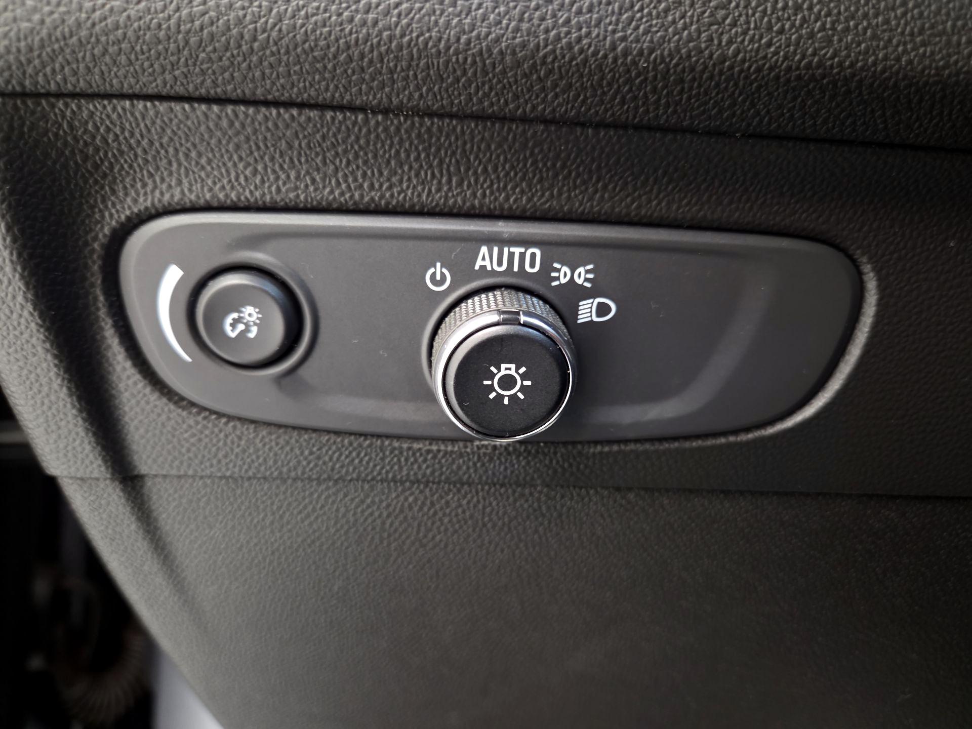 Thumbnail: 2021 Buick Envision - 13