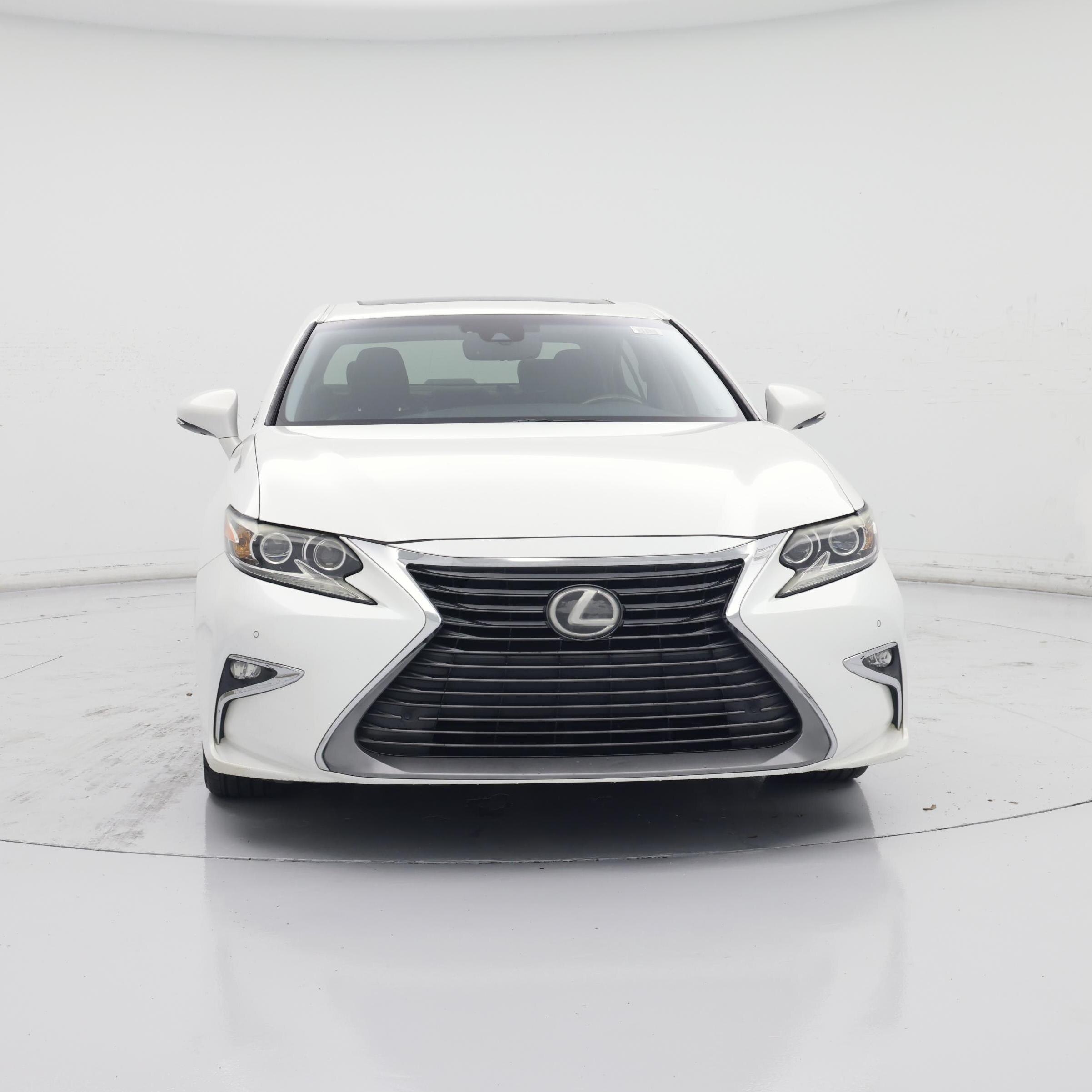Thumbnail: 2016 Lexus ES - 5
