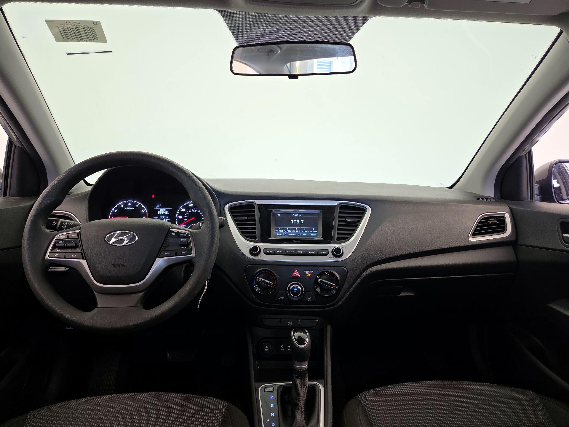 Thumbnail: 2022 Hyundai Accent - 9