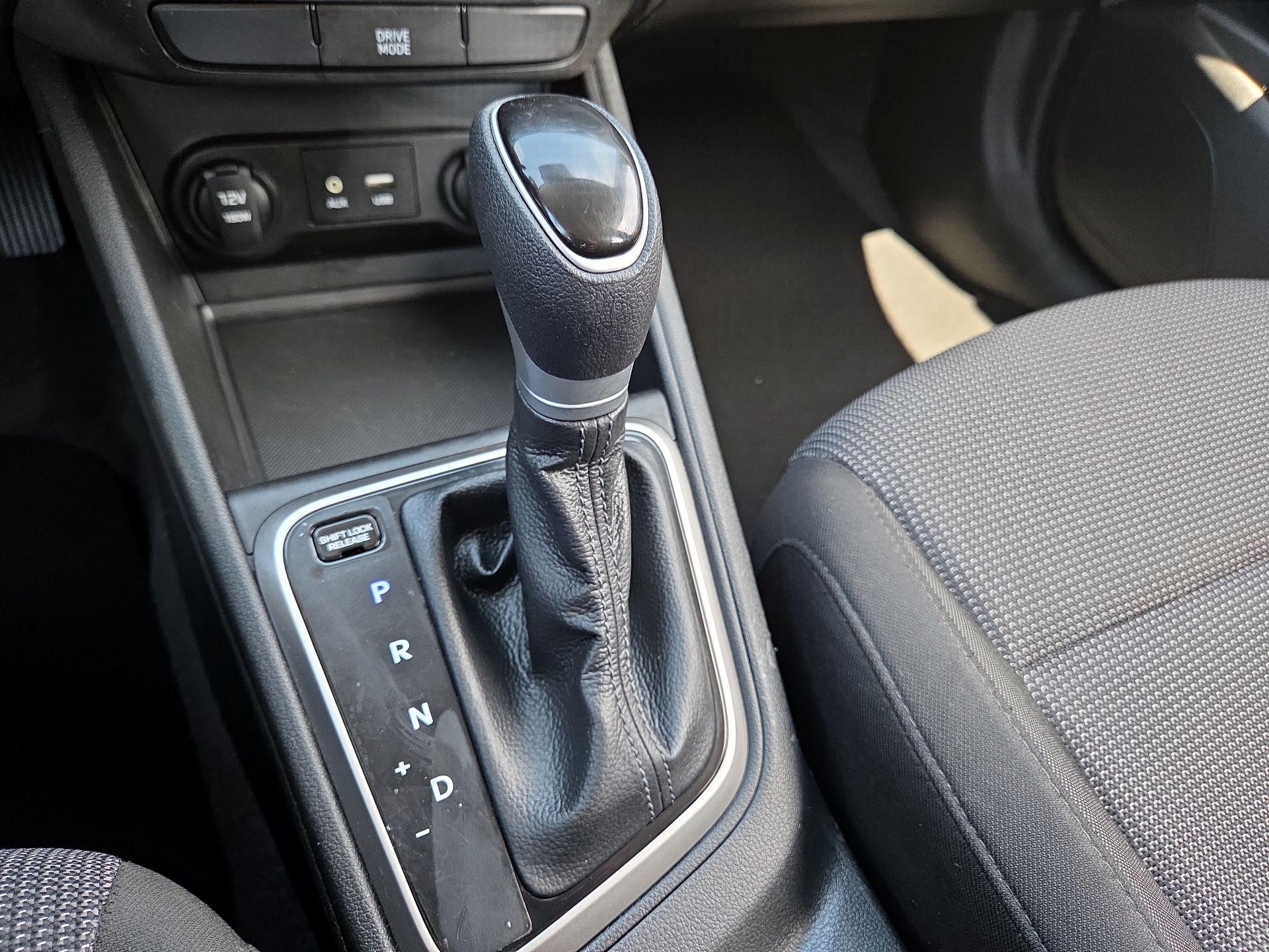 Thumbnail: 2022 Hyundai Accent - 17