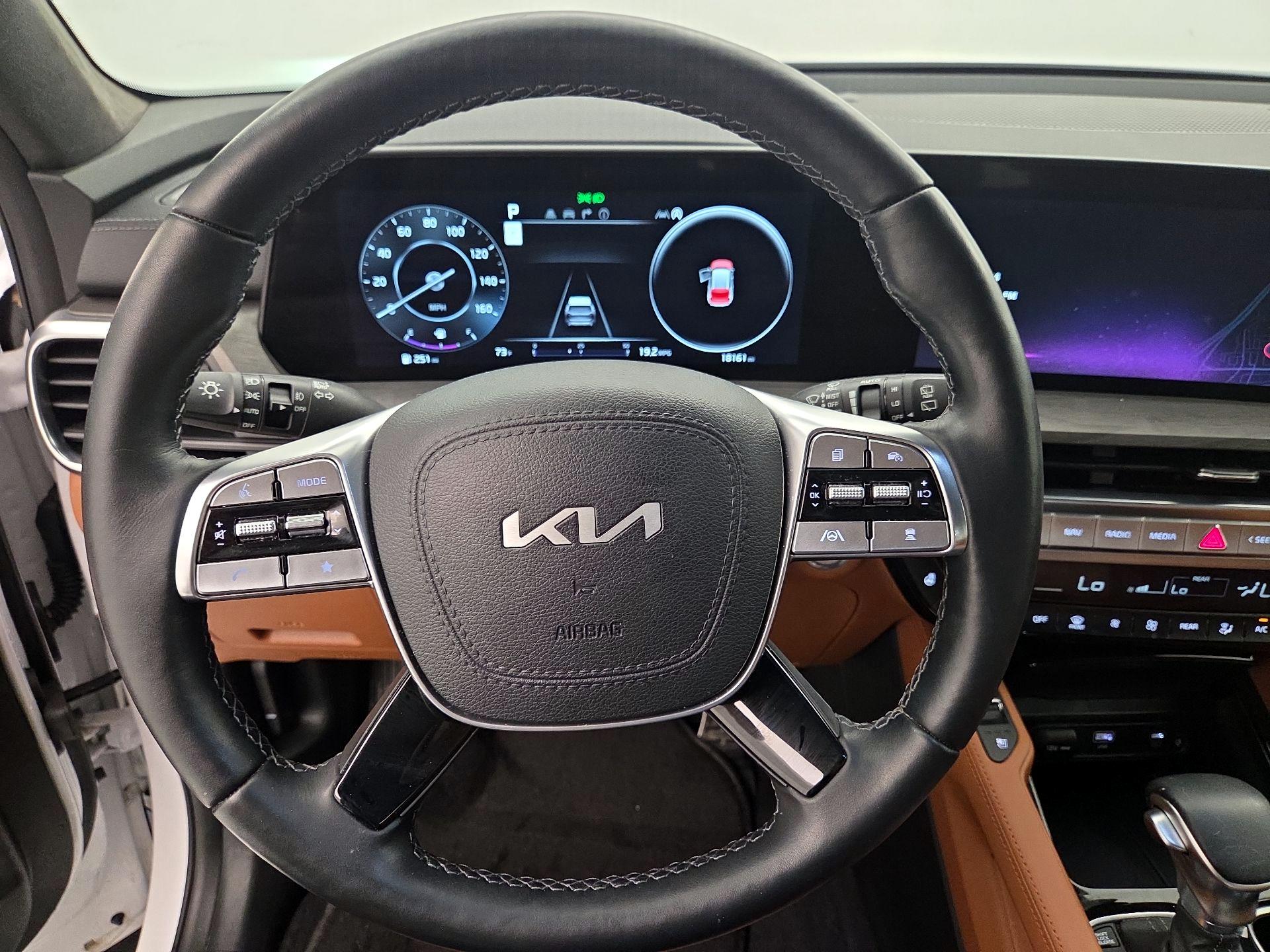 Thumbnail: 2024 Kia Telluride - 10