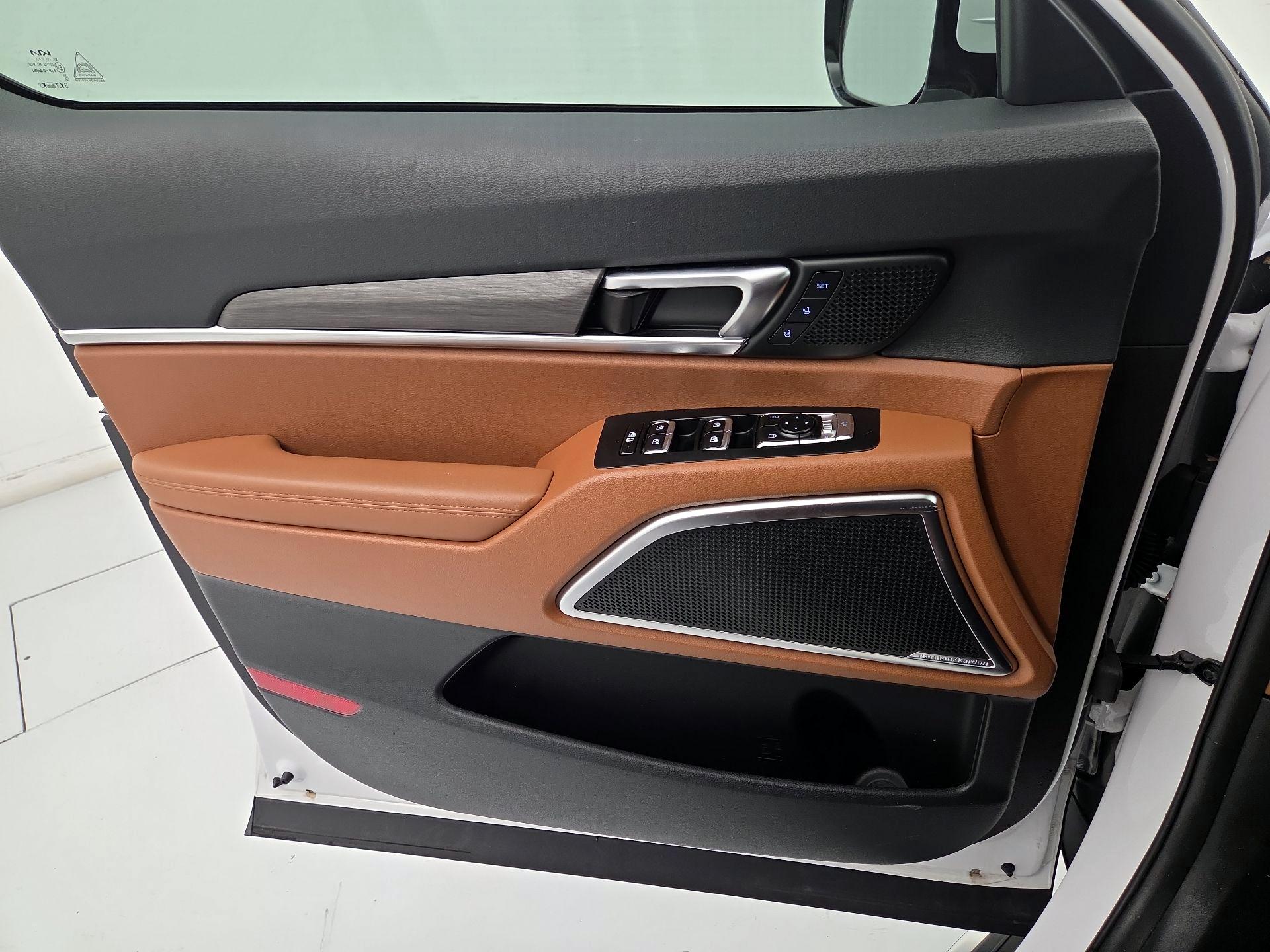 Thumbnail: 2024 Kia Telluride - 12