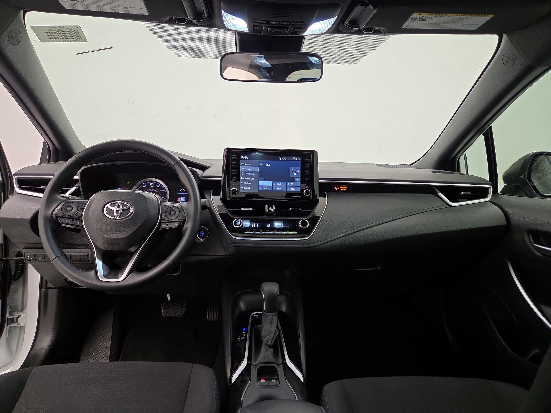 Thumbnail: 2022 Toyota Corolla - 9