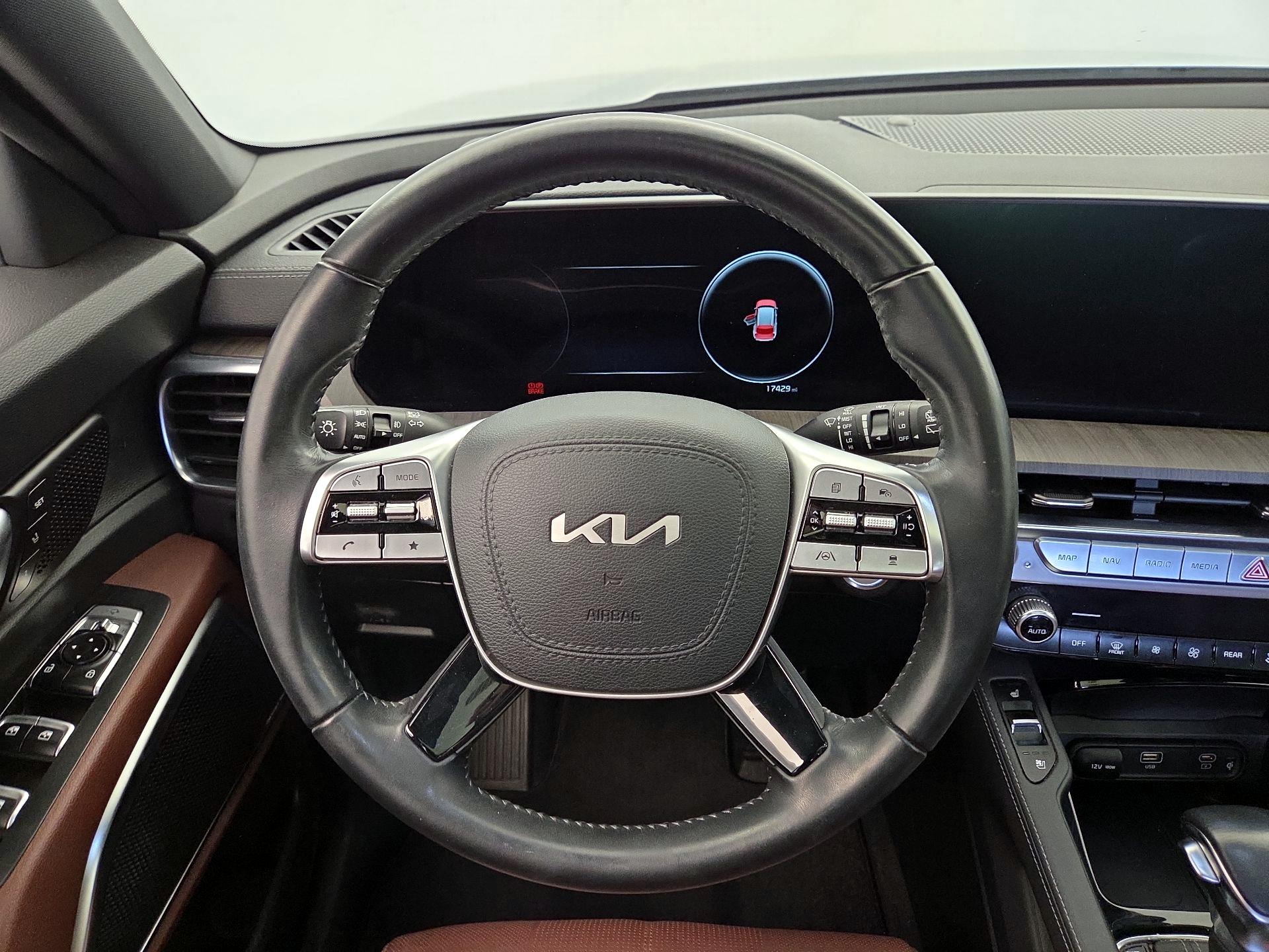 Thumbnail: 2023 Kia Telluride - 10