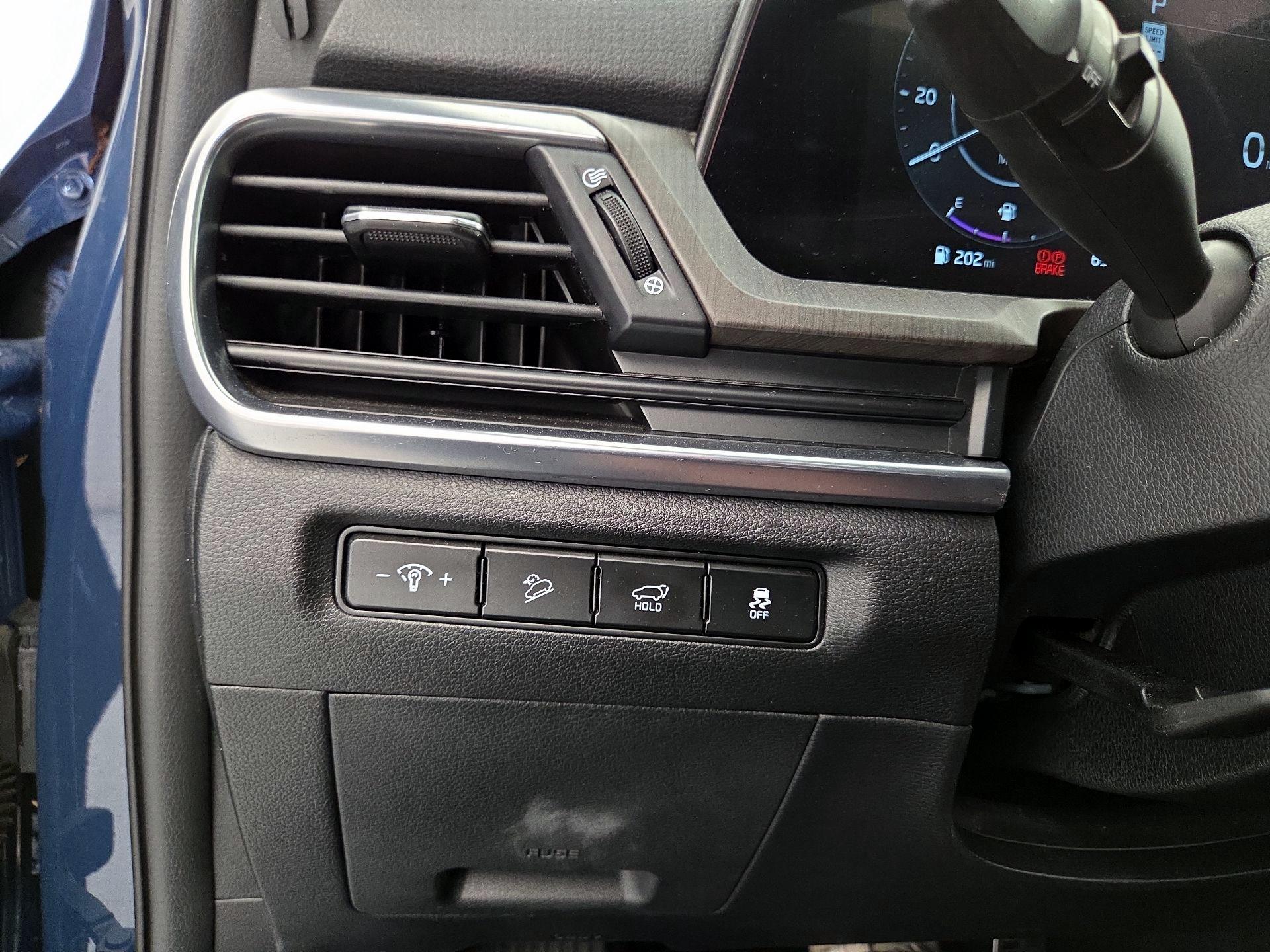 Thumbnail: 2023 Kia Telluride - 13