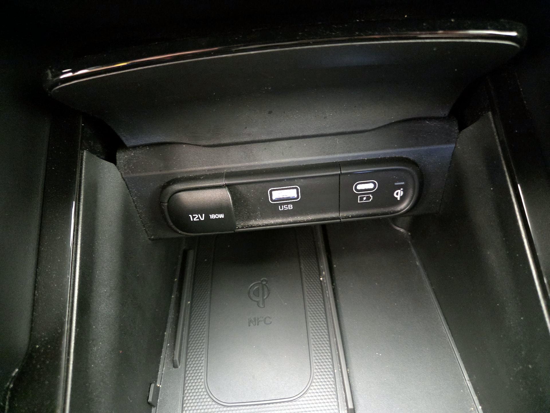 Thumbnail: 2023 Kia Telluride - 18