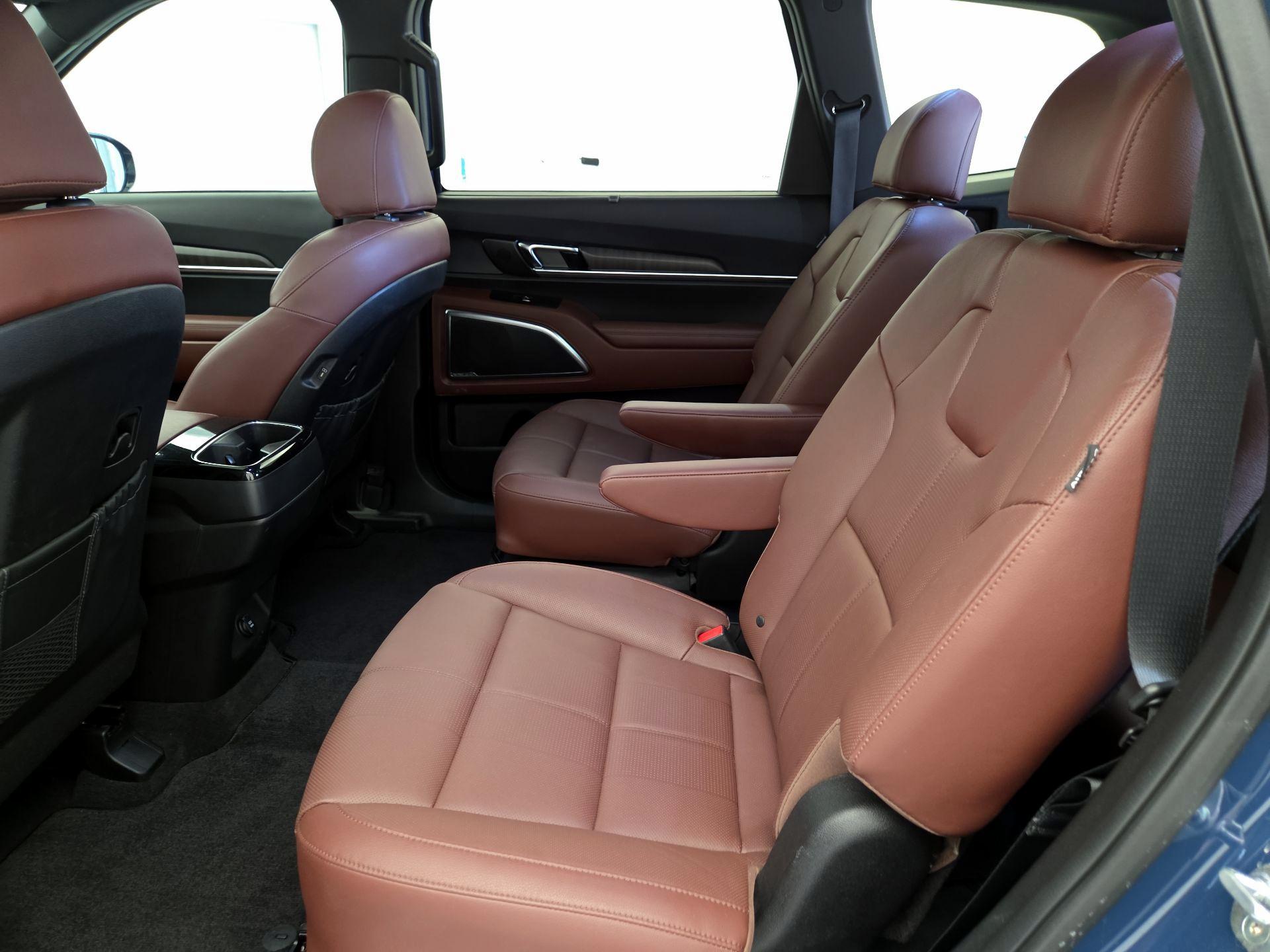 Thumbnail: 2023 Kia Telluride - 20