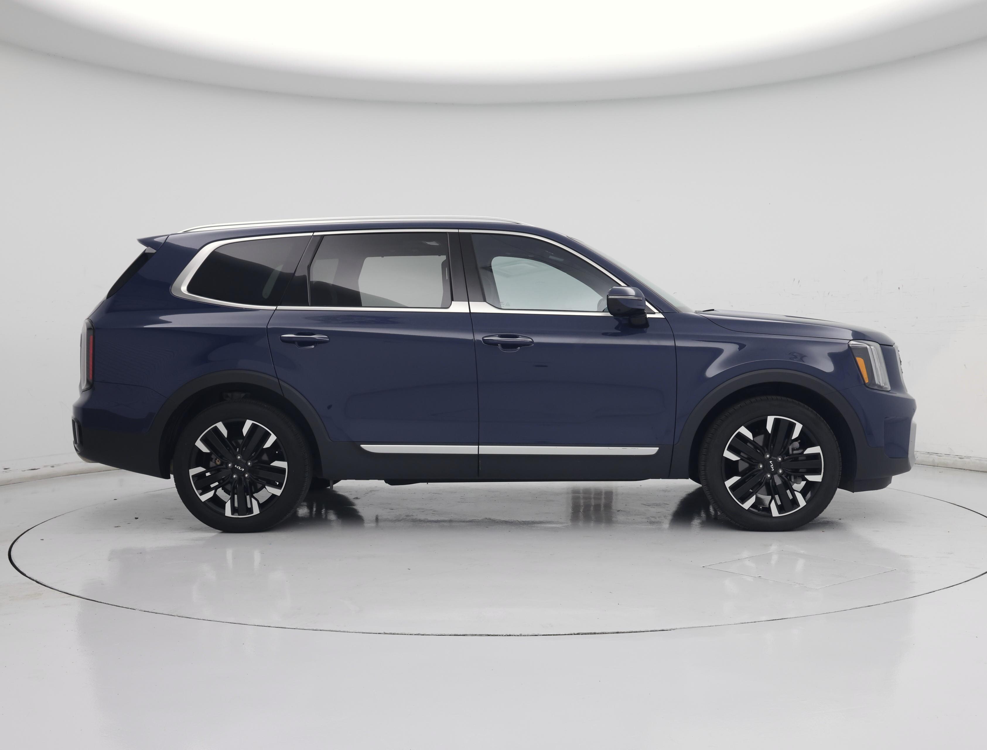 Thumbnail: 2023 Kia Telluride - 7