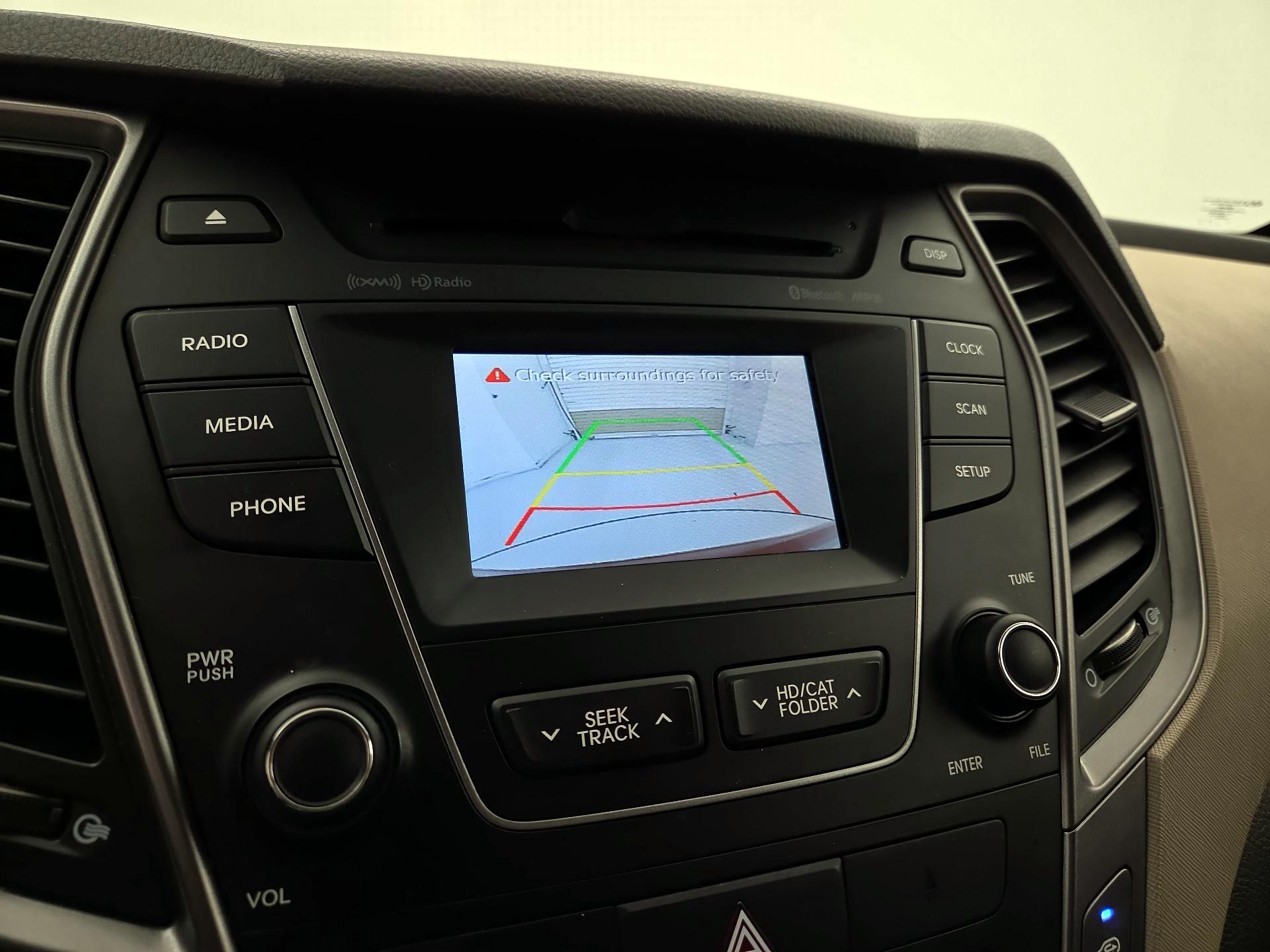 Thumbnail: 2015 Hyundai Santa Fe - 14