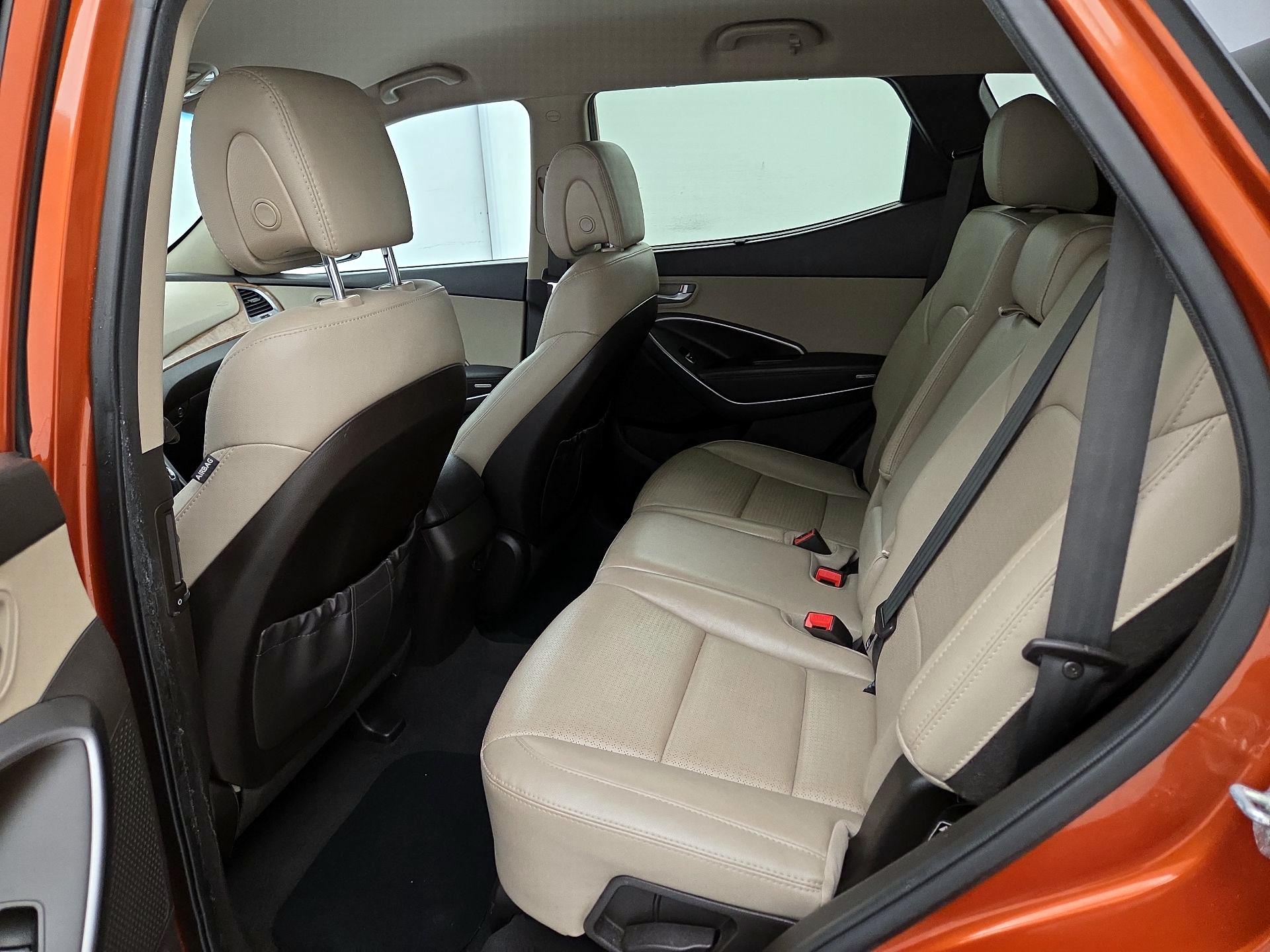 Thumbnail: 2015 Hyundai Santa Fe - 19