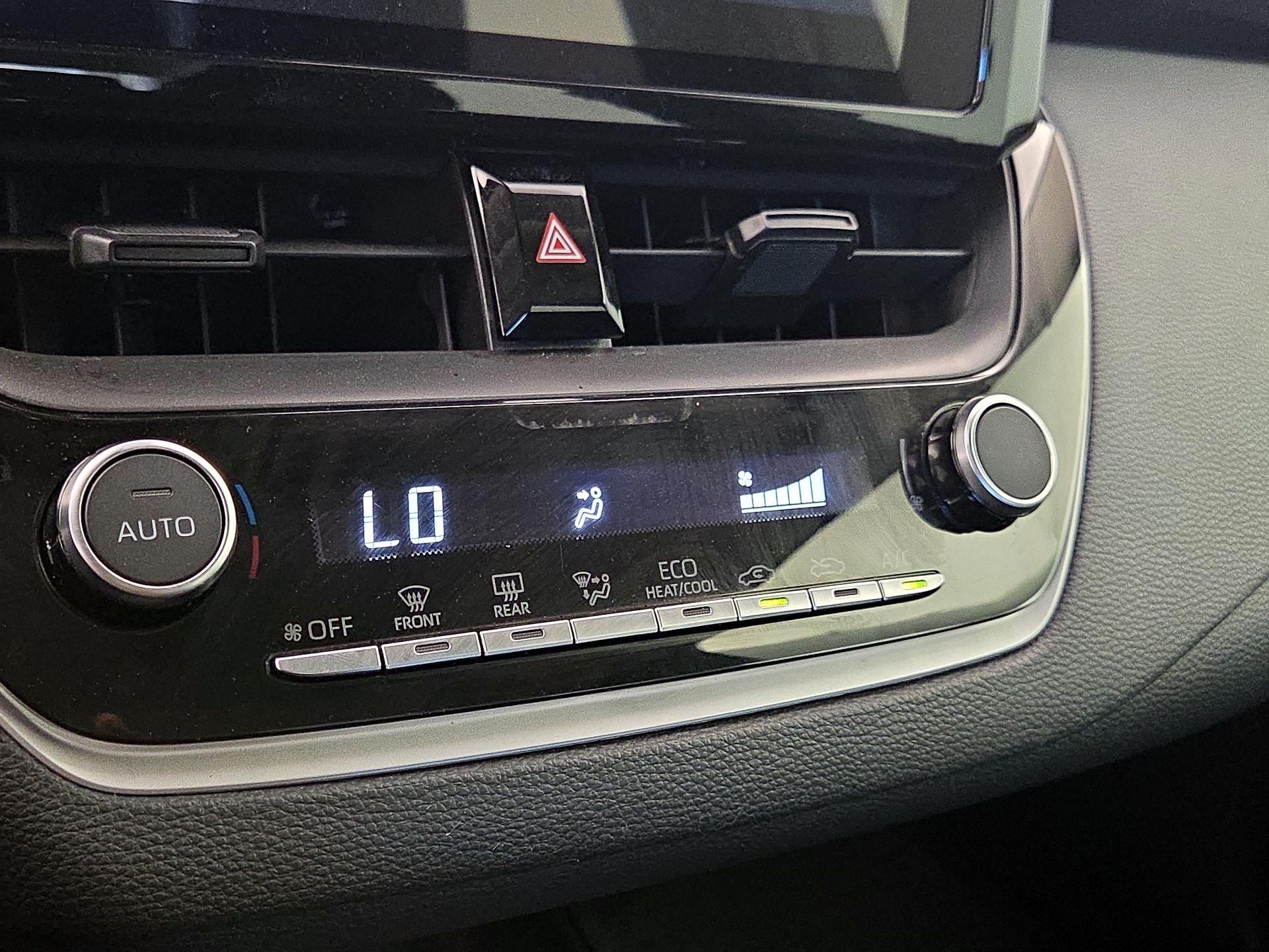 Thumbnail: 2025 Toyota Corolla - 16