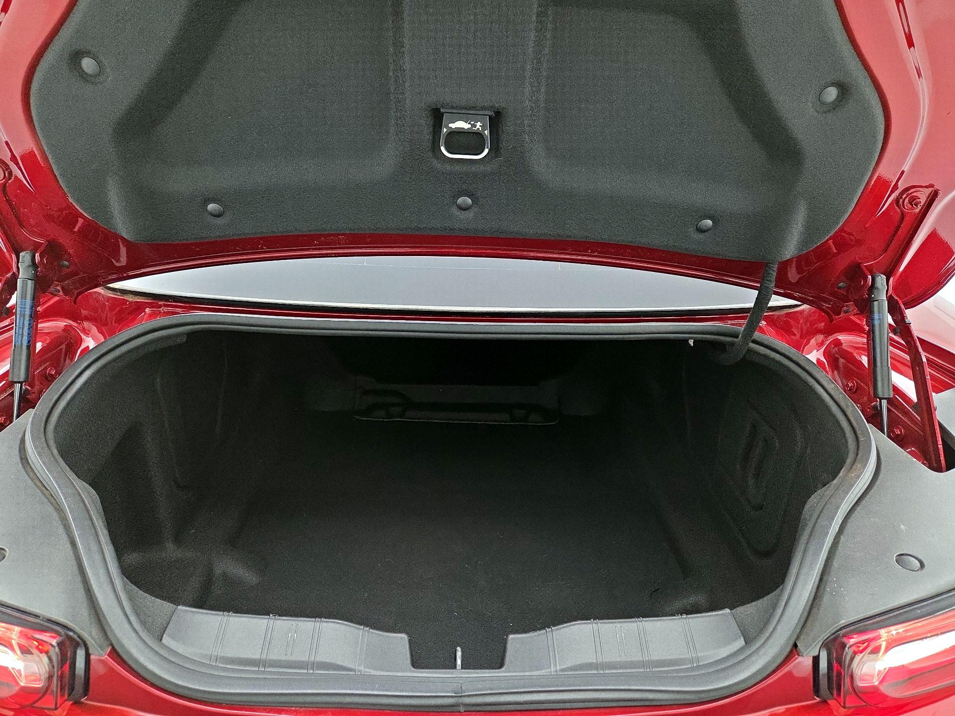 Thumbnail: 2022 Chevrolet Camaro - 18