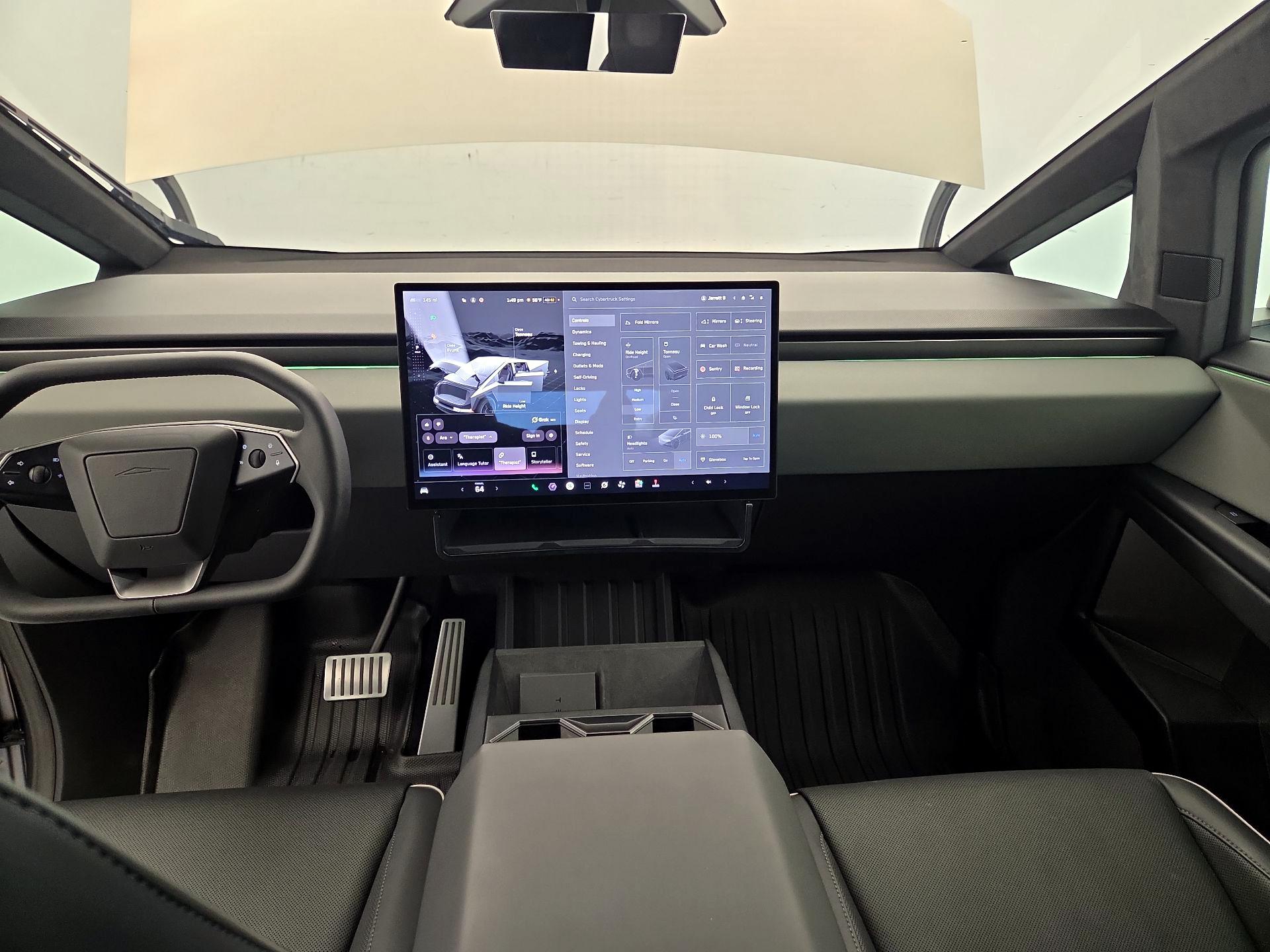 Thumbnail: 2025 Tesla Cybertruck - 9