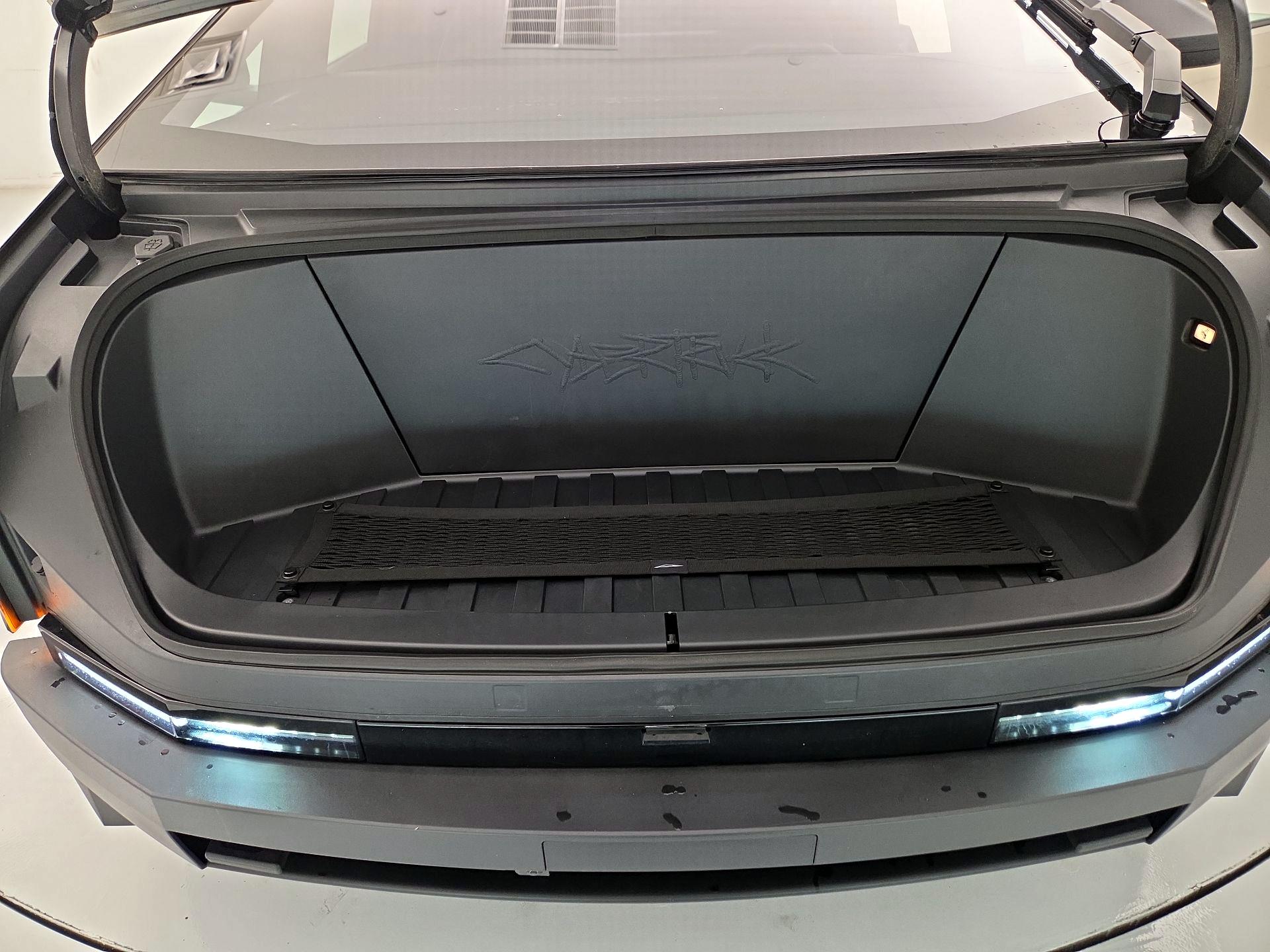 Thumbnail: 2025 Tesla Cybertruck - 20