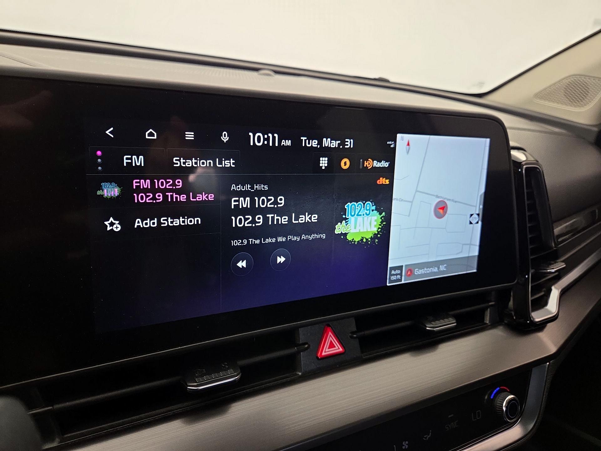 Thumbnail: 2023 Kia Sportage - 16