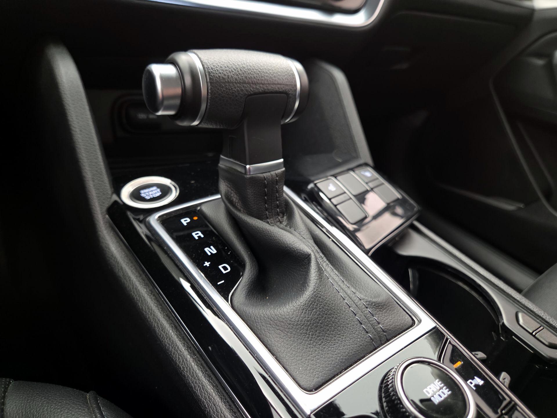 Thumbnail: 2023 Kia Sportage - 18