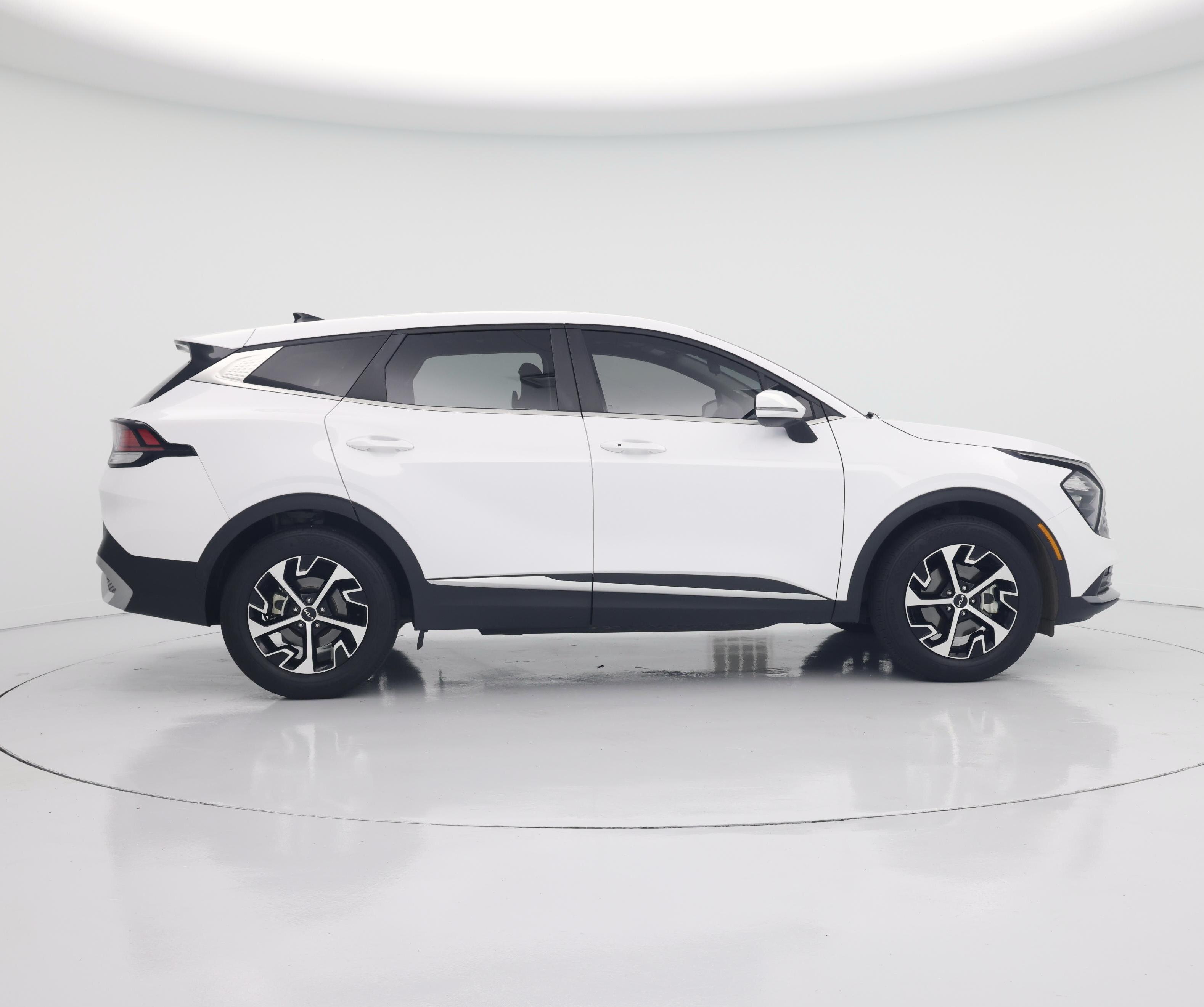 Thumbnail: 2023 Kia Sportage - 7