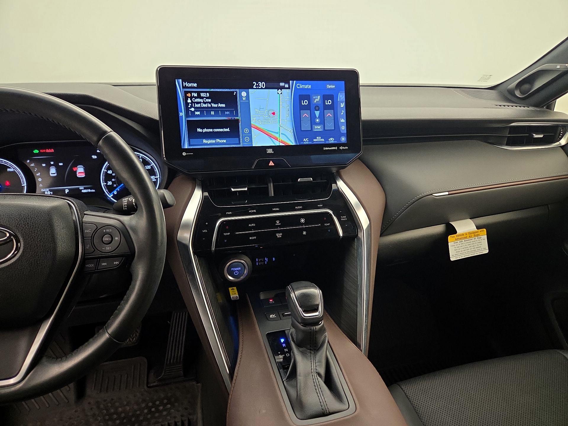 Thumbnail: 2021 Toyota Venza - 9