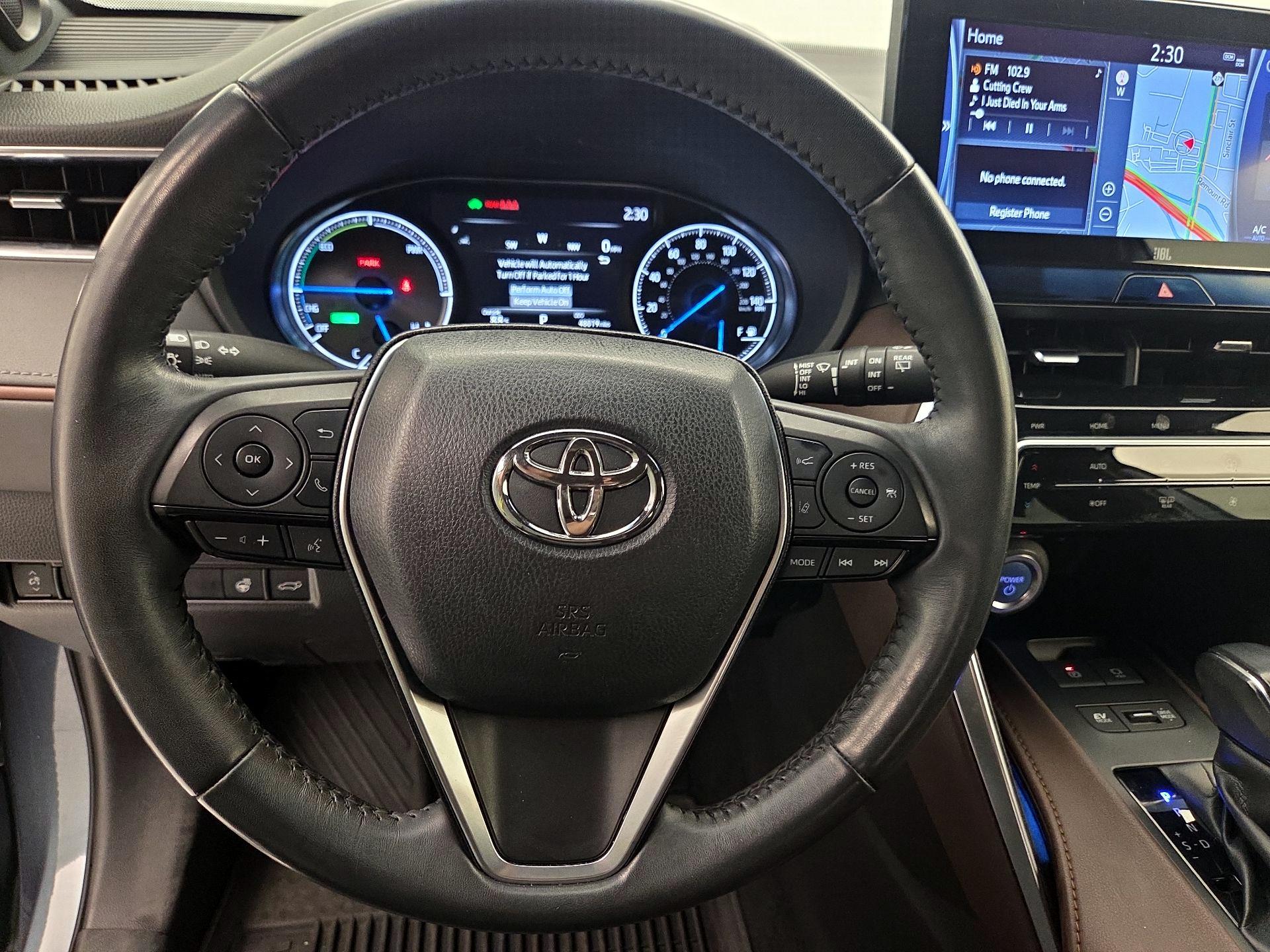 Thumbnail: 2021 Toyota Venza - 10