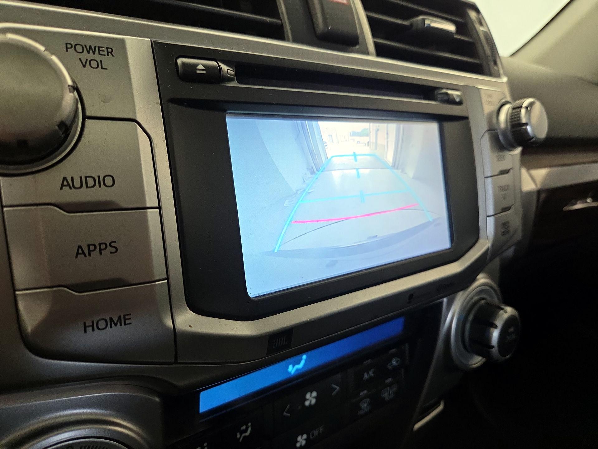 Thumbnail: 2014 Toyota 4Runner - 14