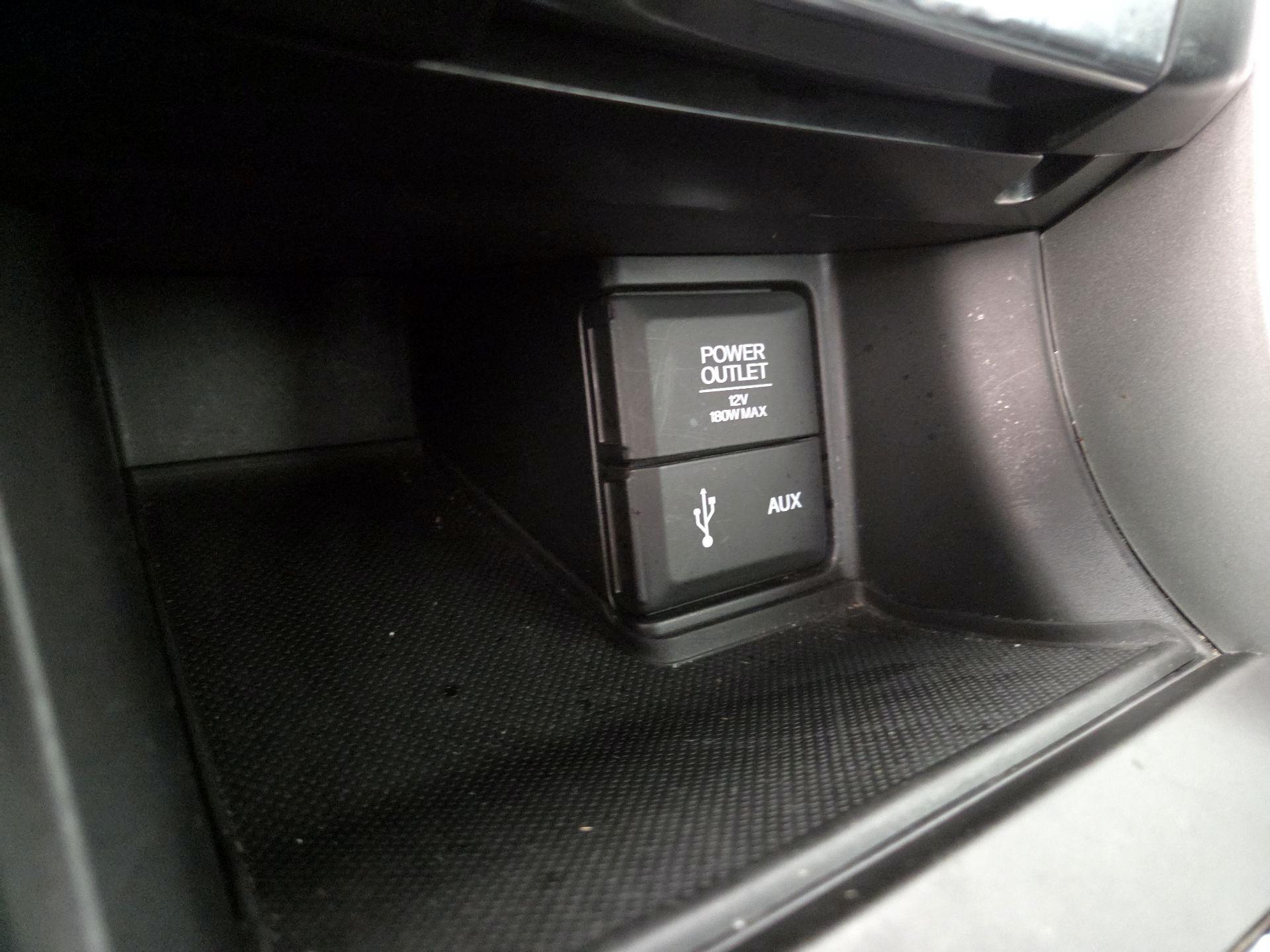 Thumbnail: 2015 Honda Accord - 18