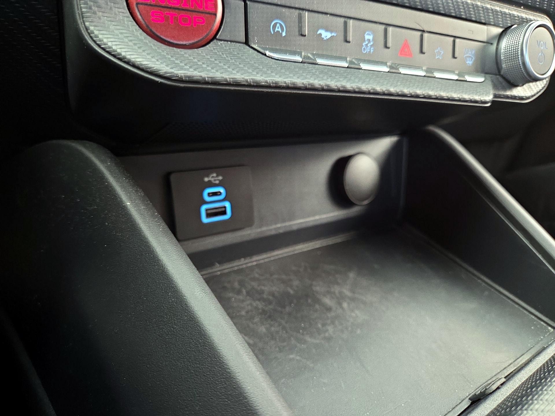 Thumbnail: 2025 Ford Mustang - 18