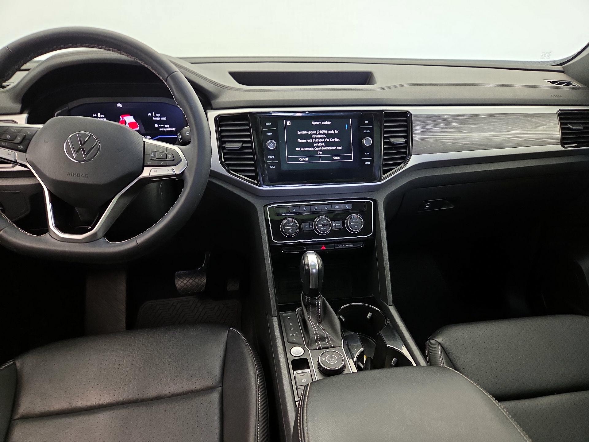 Thumbnail: 2023 Volkswagen Atlas - 9