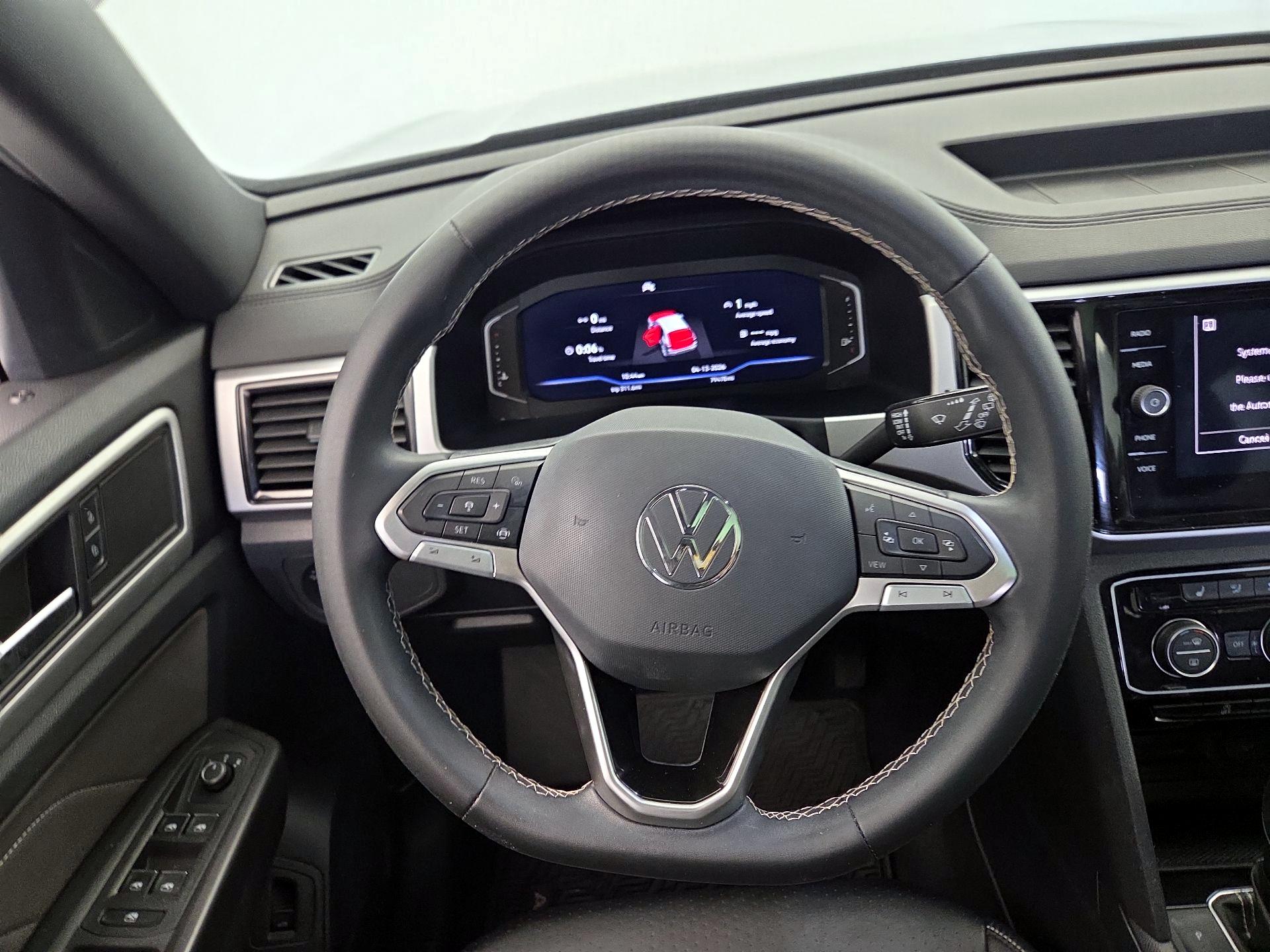 Thumbnail: 2023 Volkswagen Atlas - 10