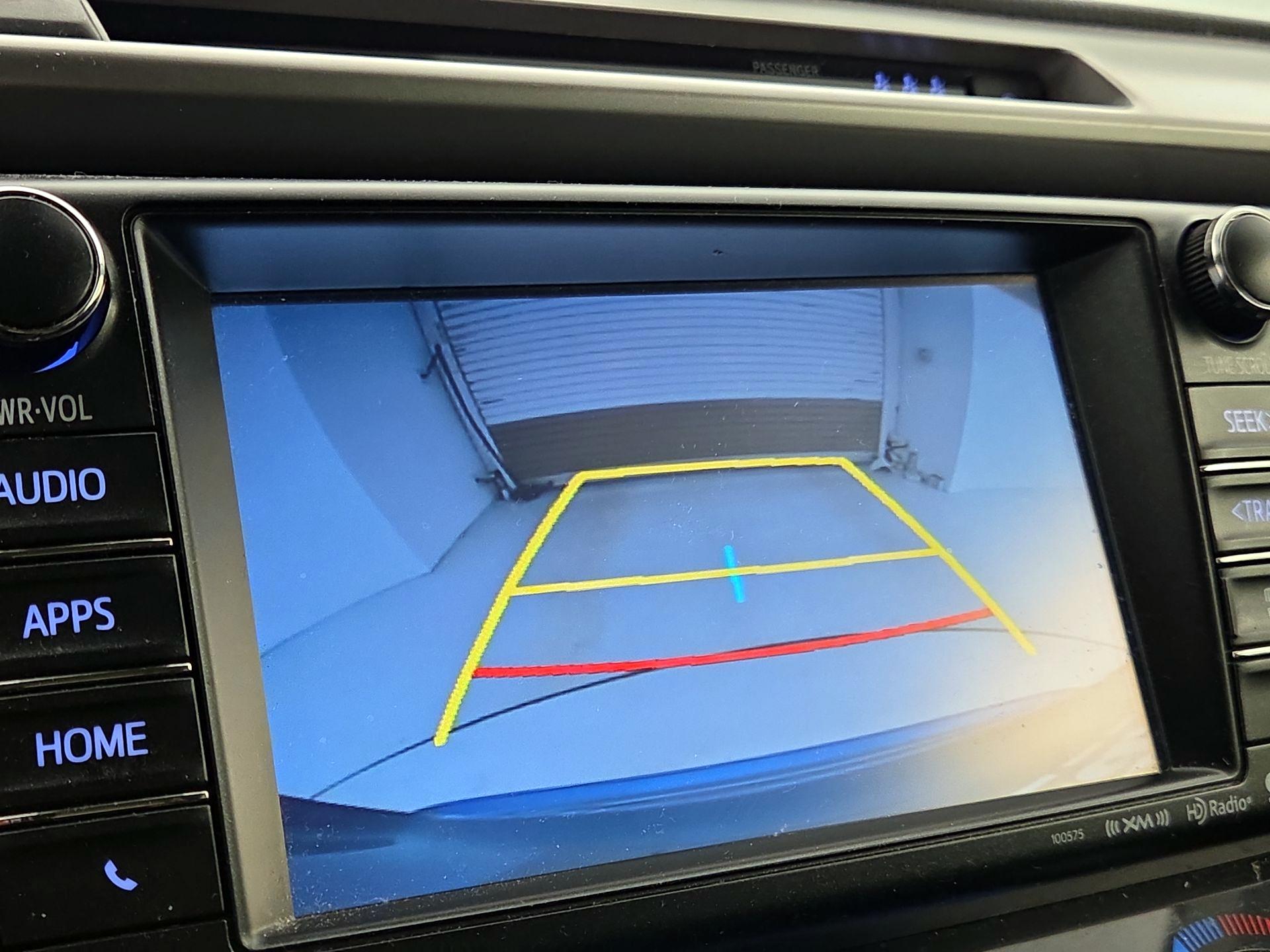 Thumbnail: 2018 Toyota RAV4 - 14