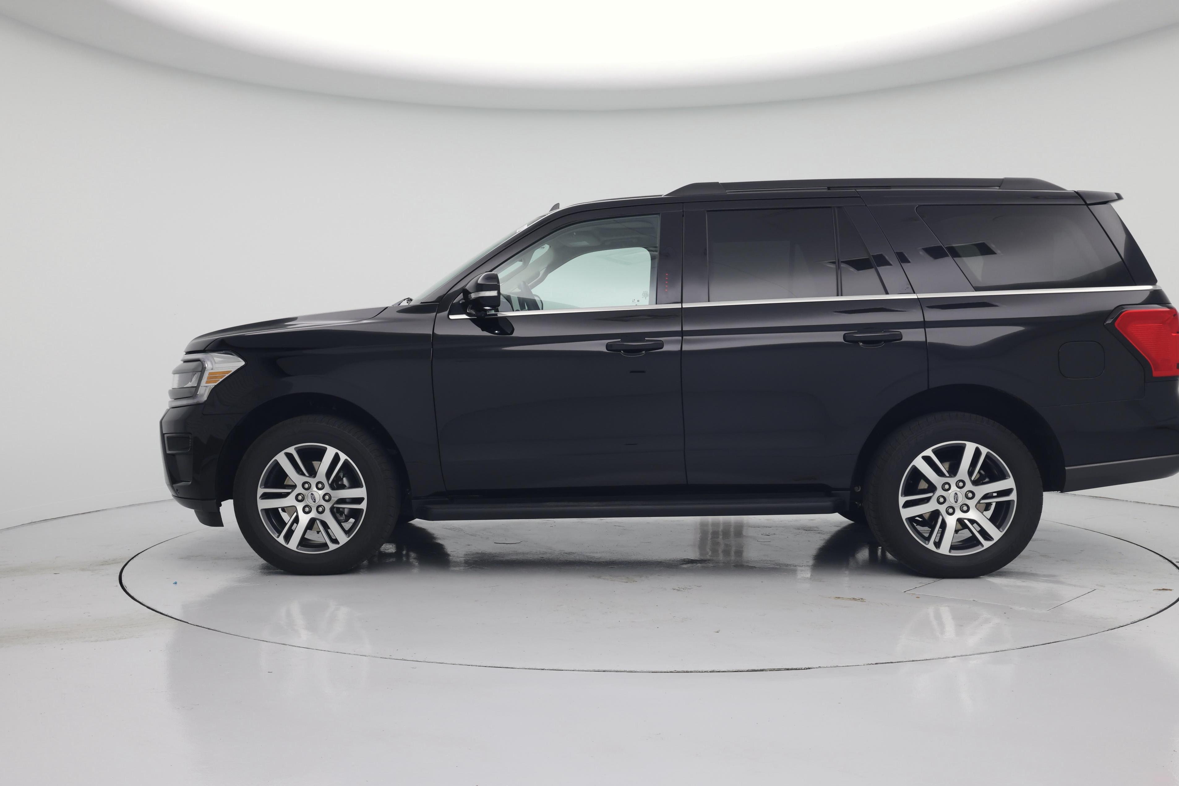 Thumbnail: 2024 Ford Expedition - 3