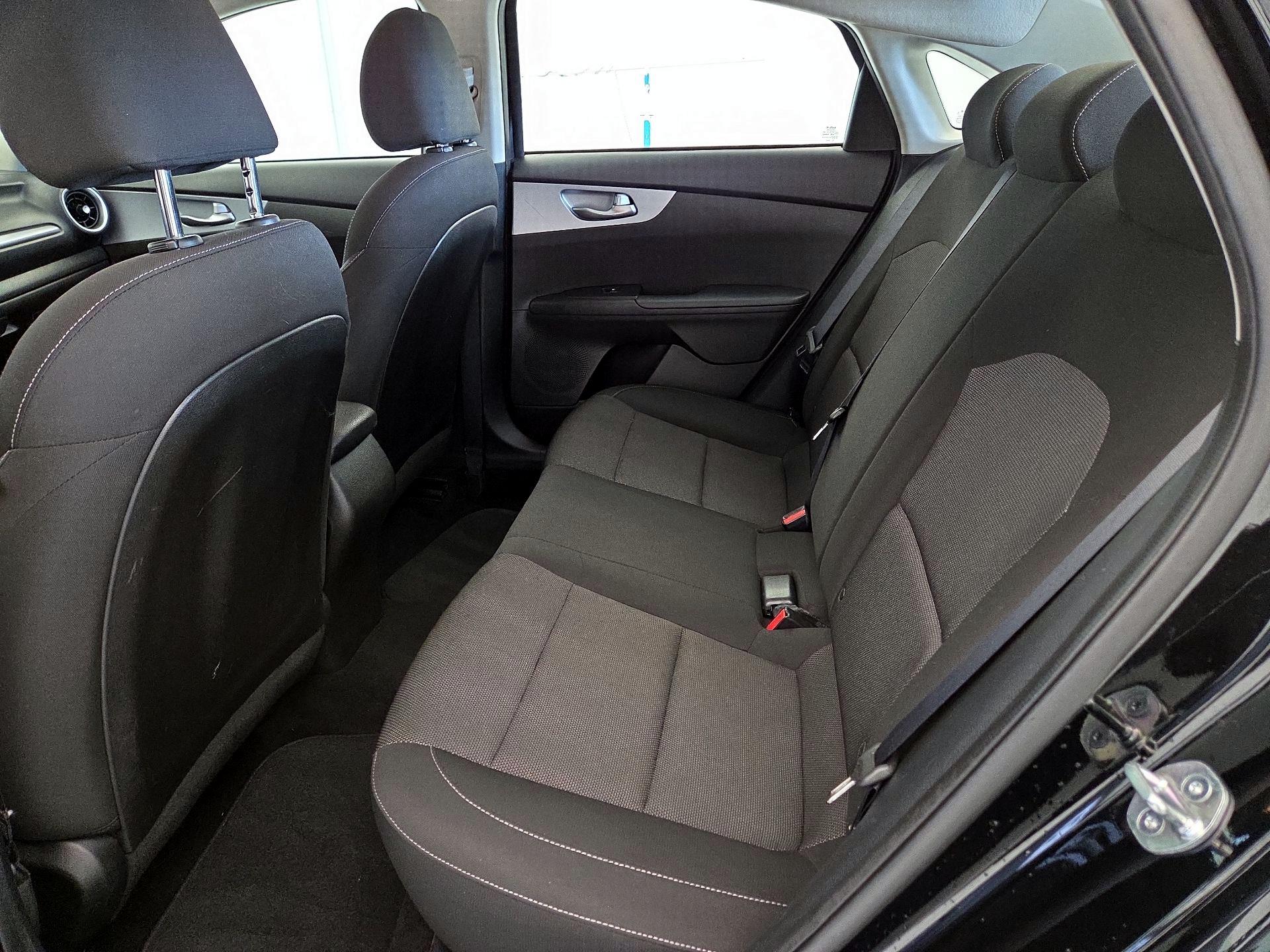 Thumbnail: 2023 Kia Forte - 19