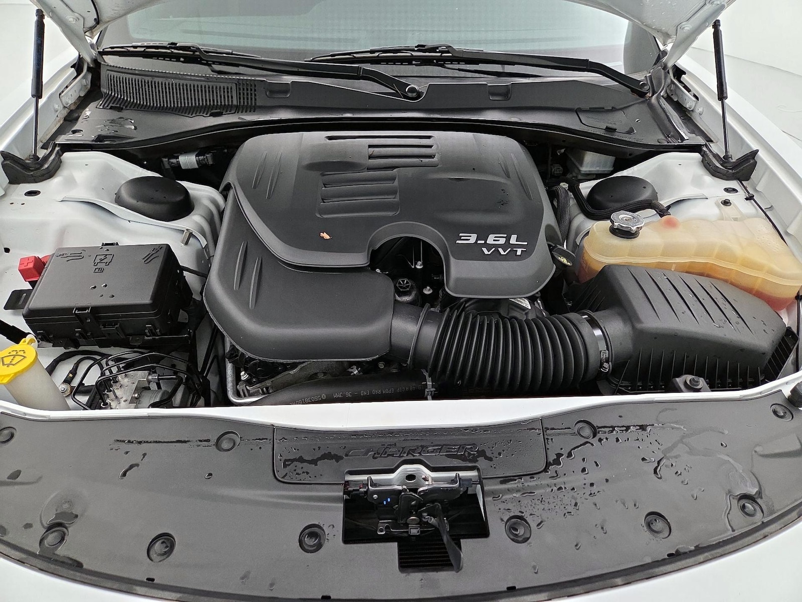2022 Dodge Charger SXT - Photo 21