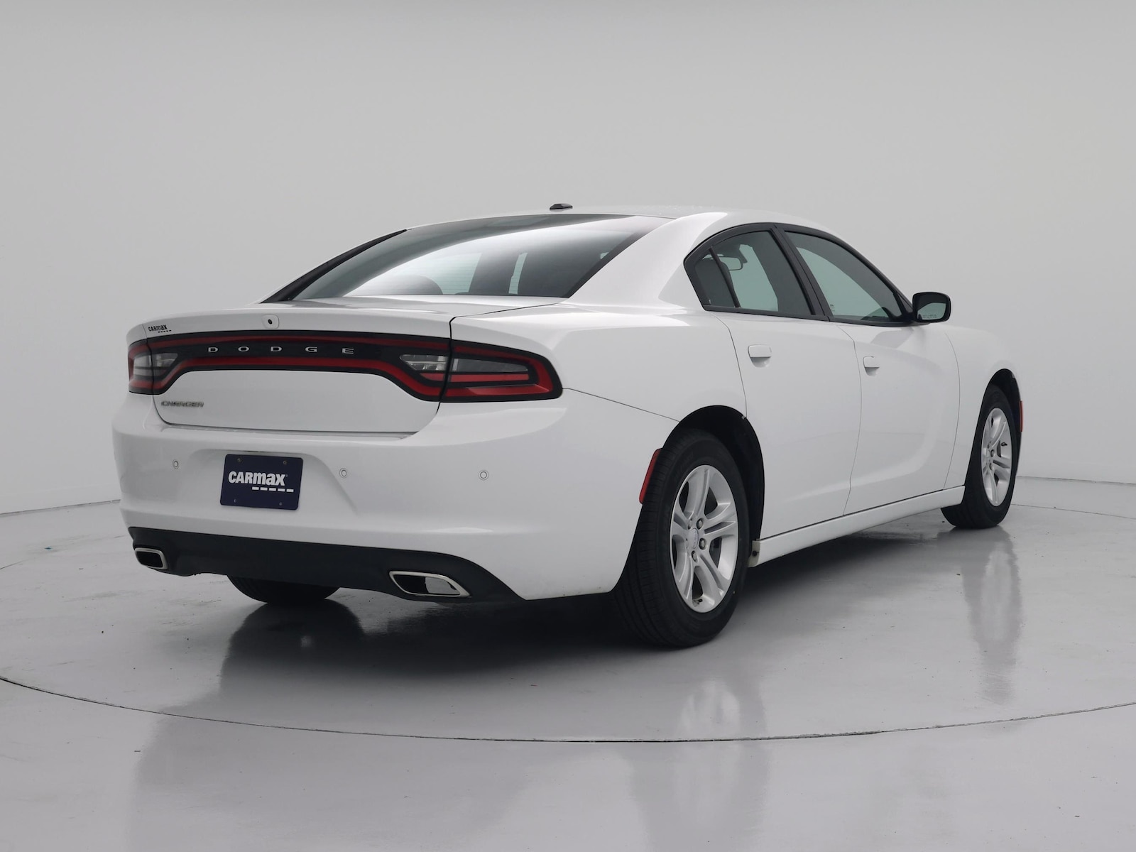 2022 Dodge Charger SXT - Photo 9