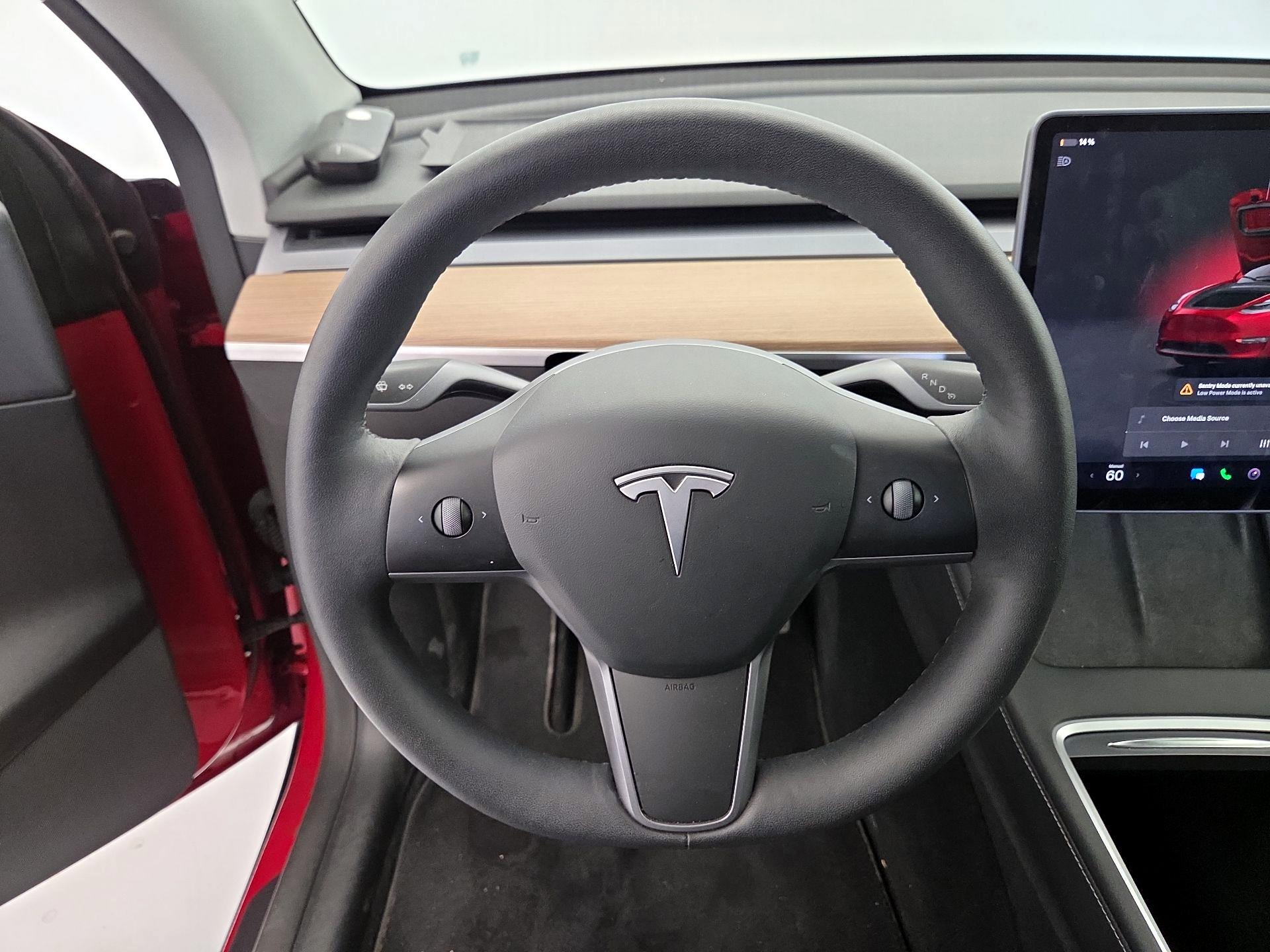 Thumbnail: 2022 Tesla Model Y - 10