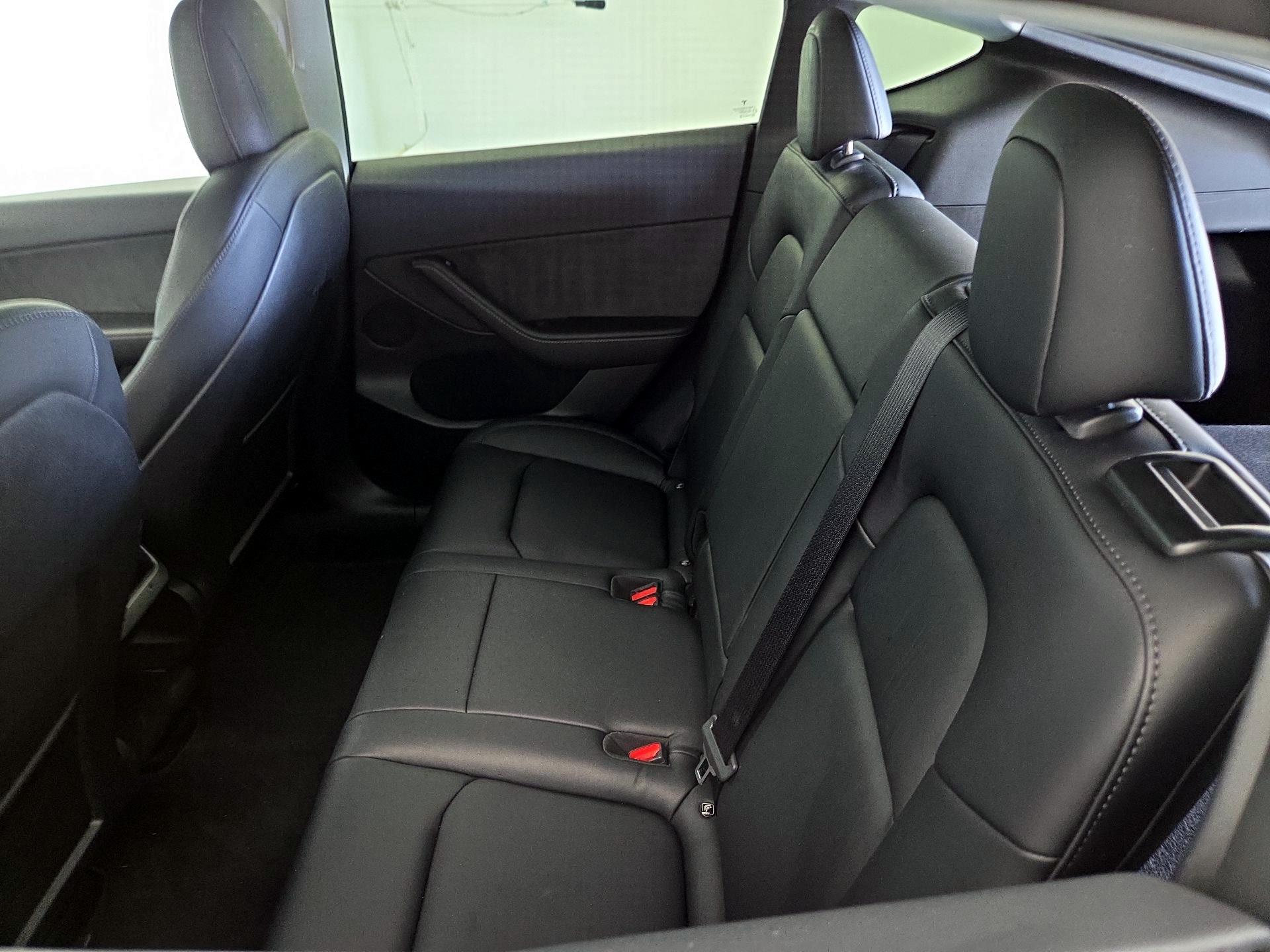 Thumbnail: 2022 Tesla Model Y - 18