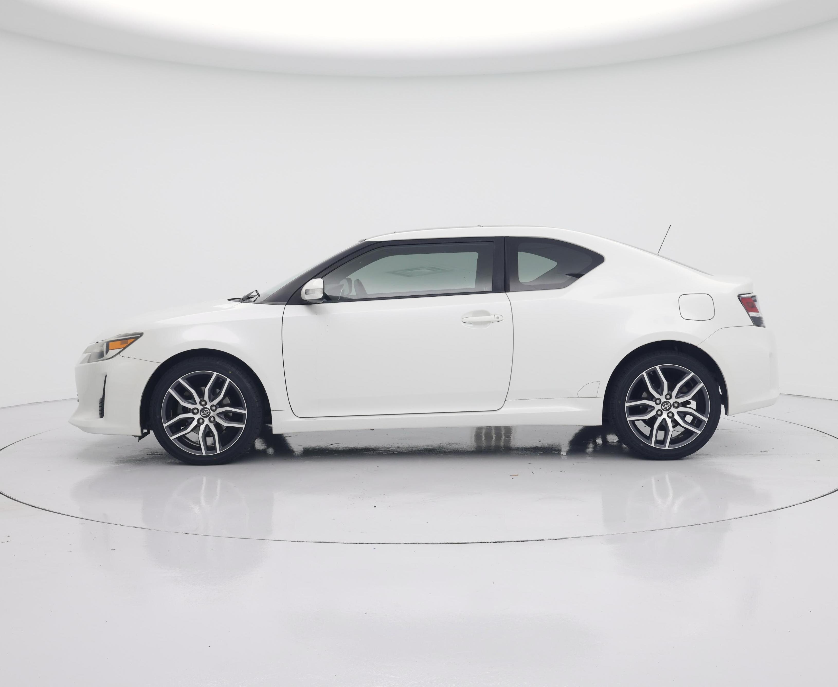 Thumbnail: 2015 Scion tC - 3