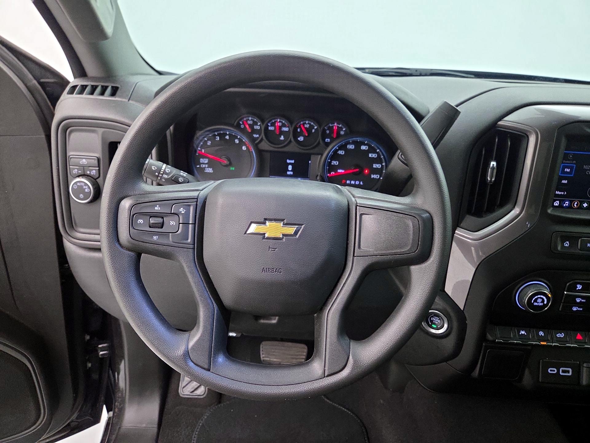 Thumbnail: 2023 Chevrolet Silverado 1500 - 10