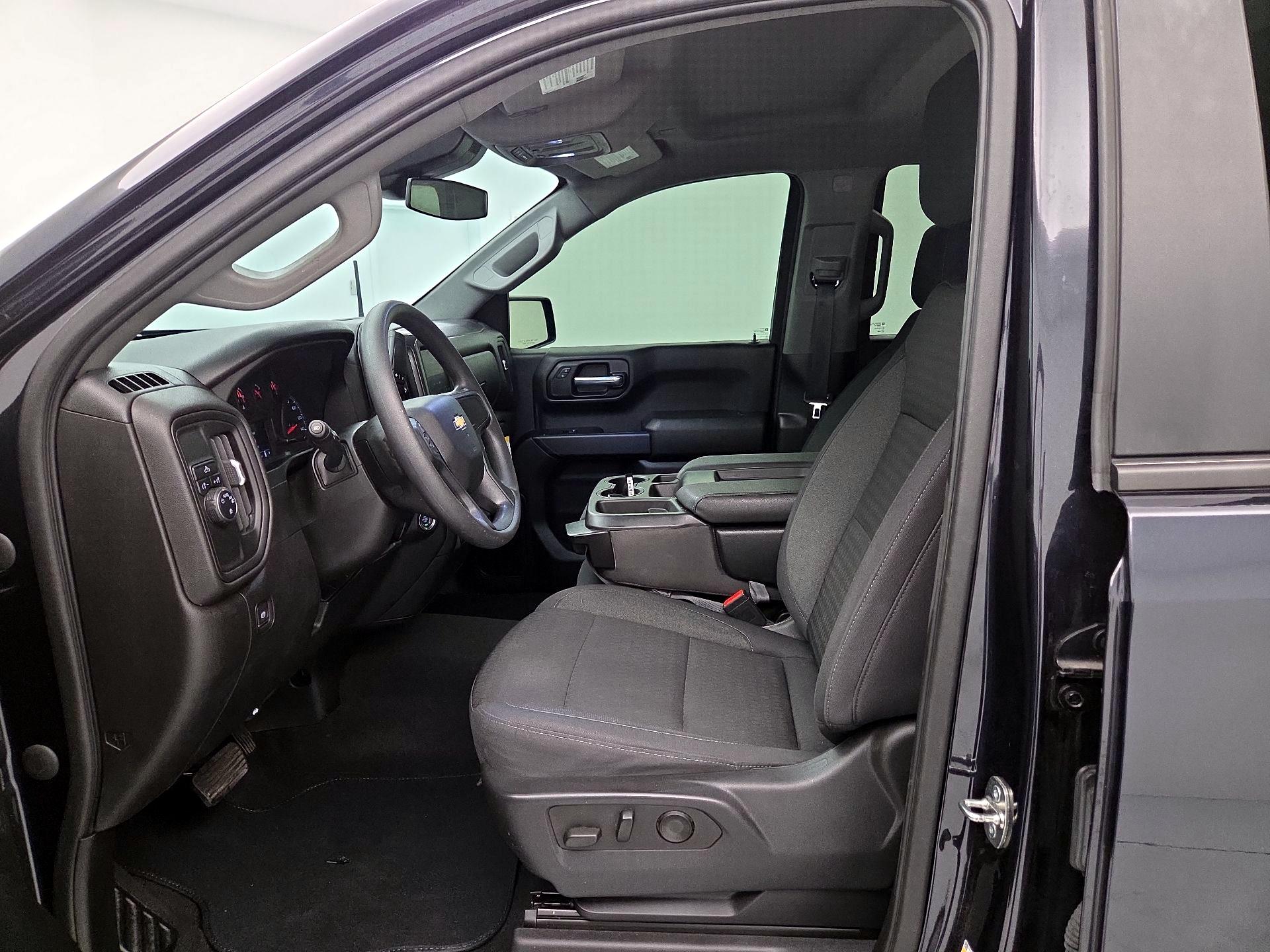 Thumbnail: 2023 Chevrolet Silverado 1500 - 11