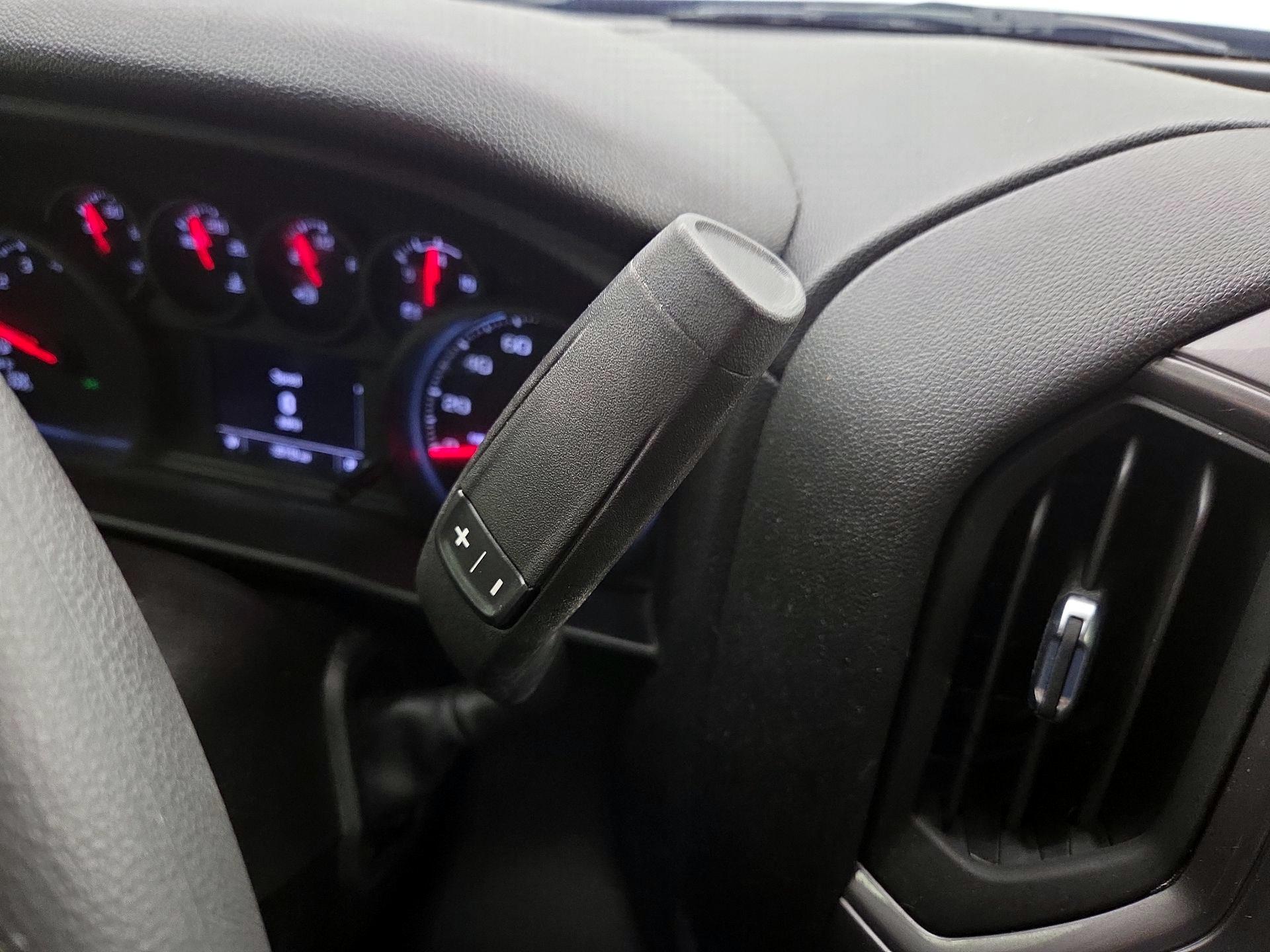 Thumbnail: 2023 Chevrolet Silverado 1500 - 17