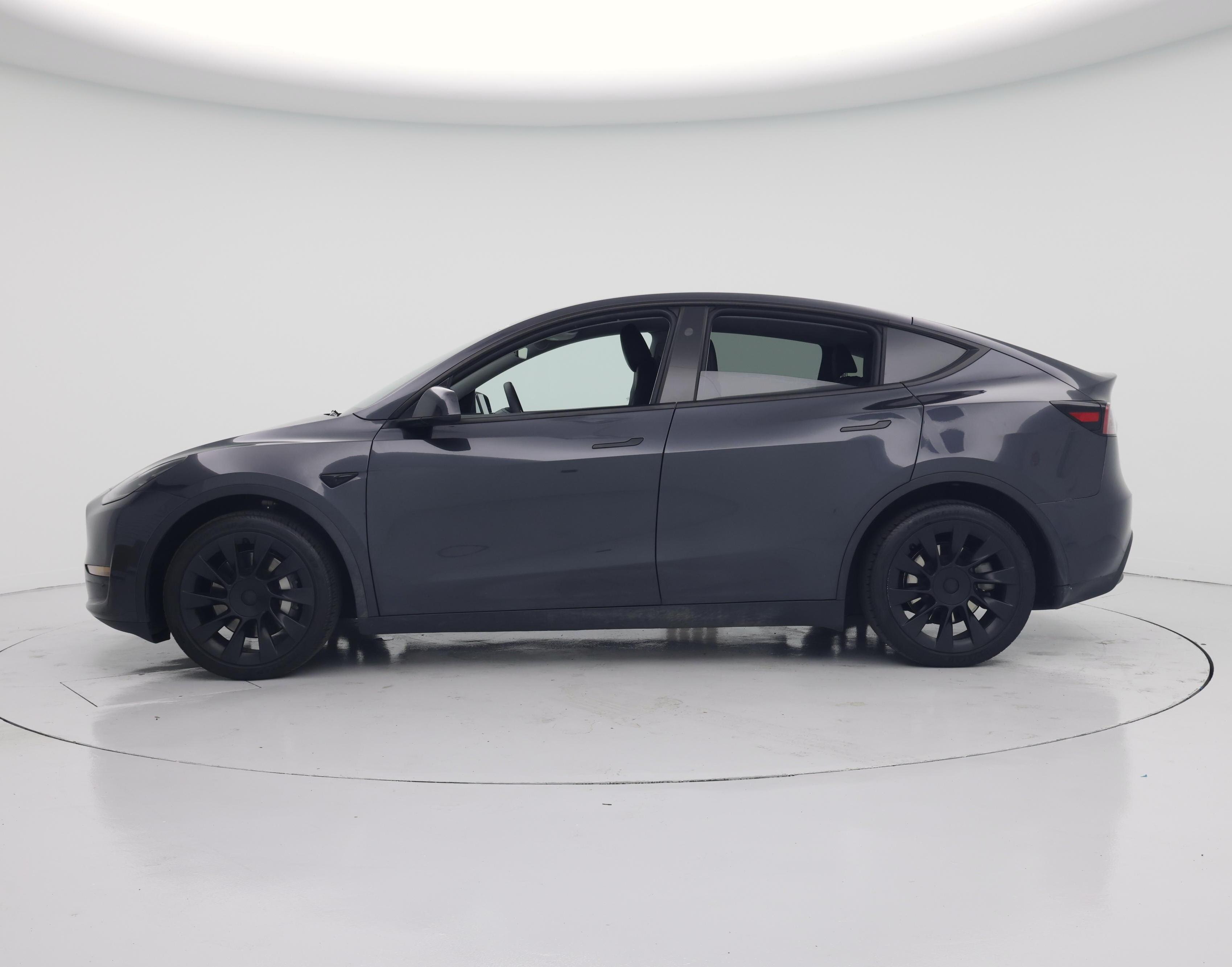 Thumbnail: 2024 Tesla Model Y - 3