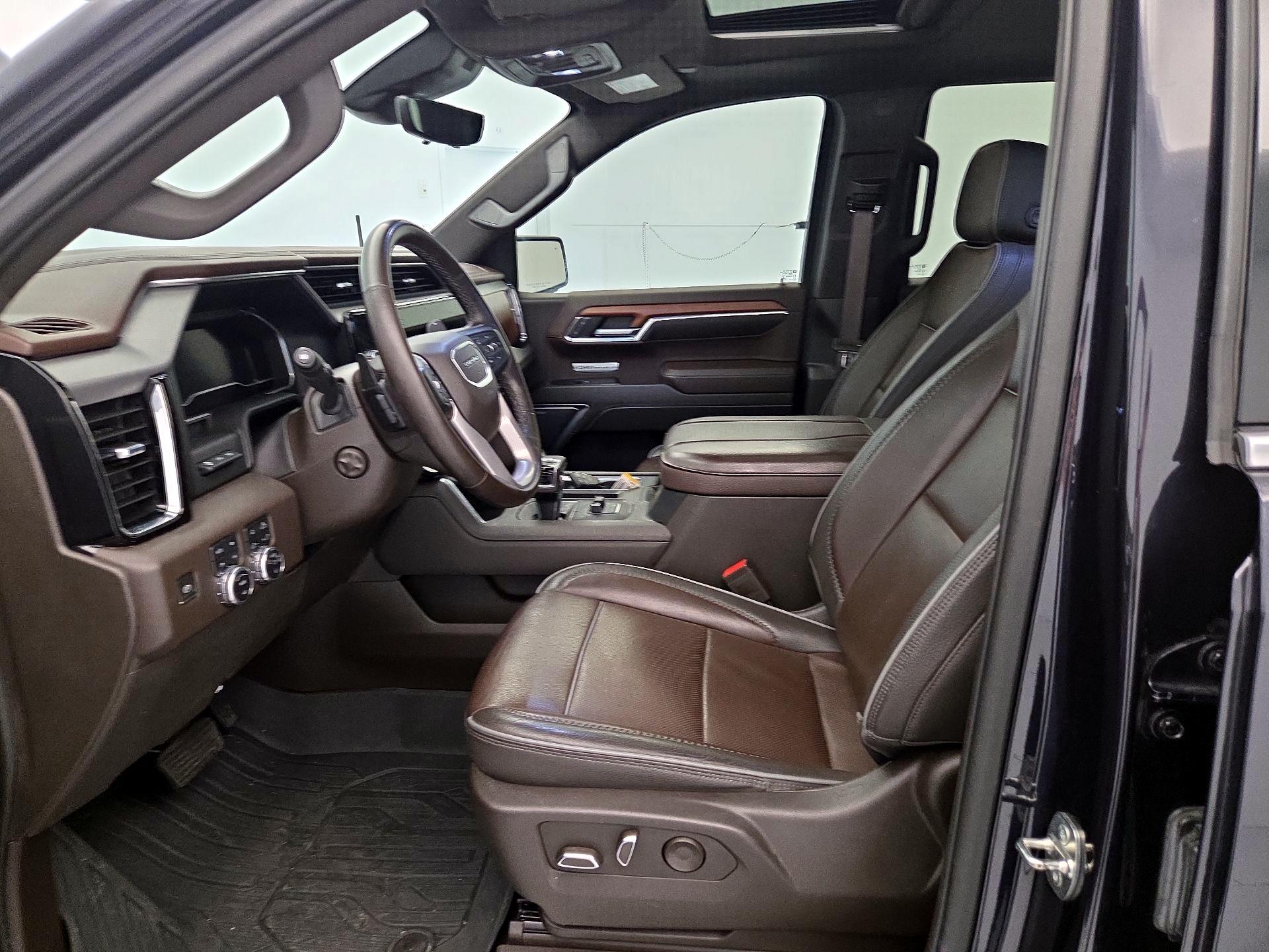 Thumbnail: 2023 GMC Sierra 1500 - 11