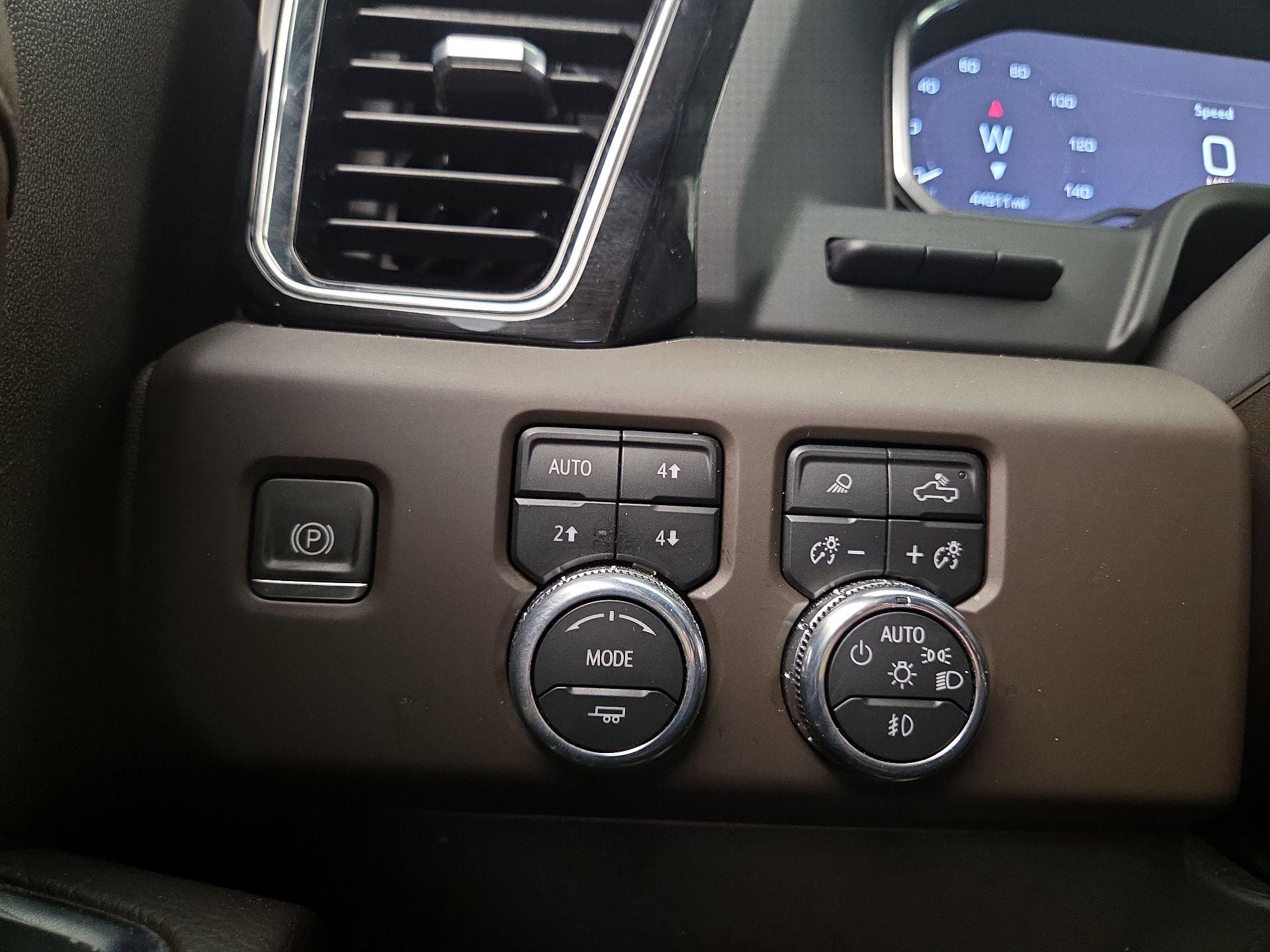 Thumbnail: 2023 GMC Sierra 1500 - 13