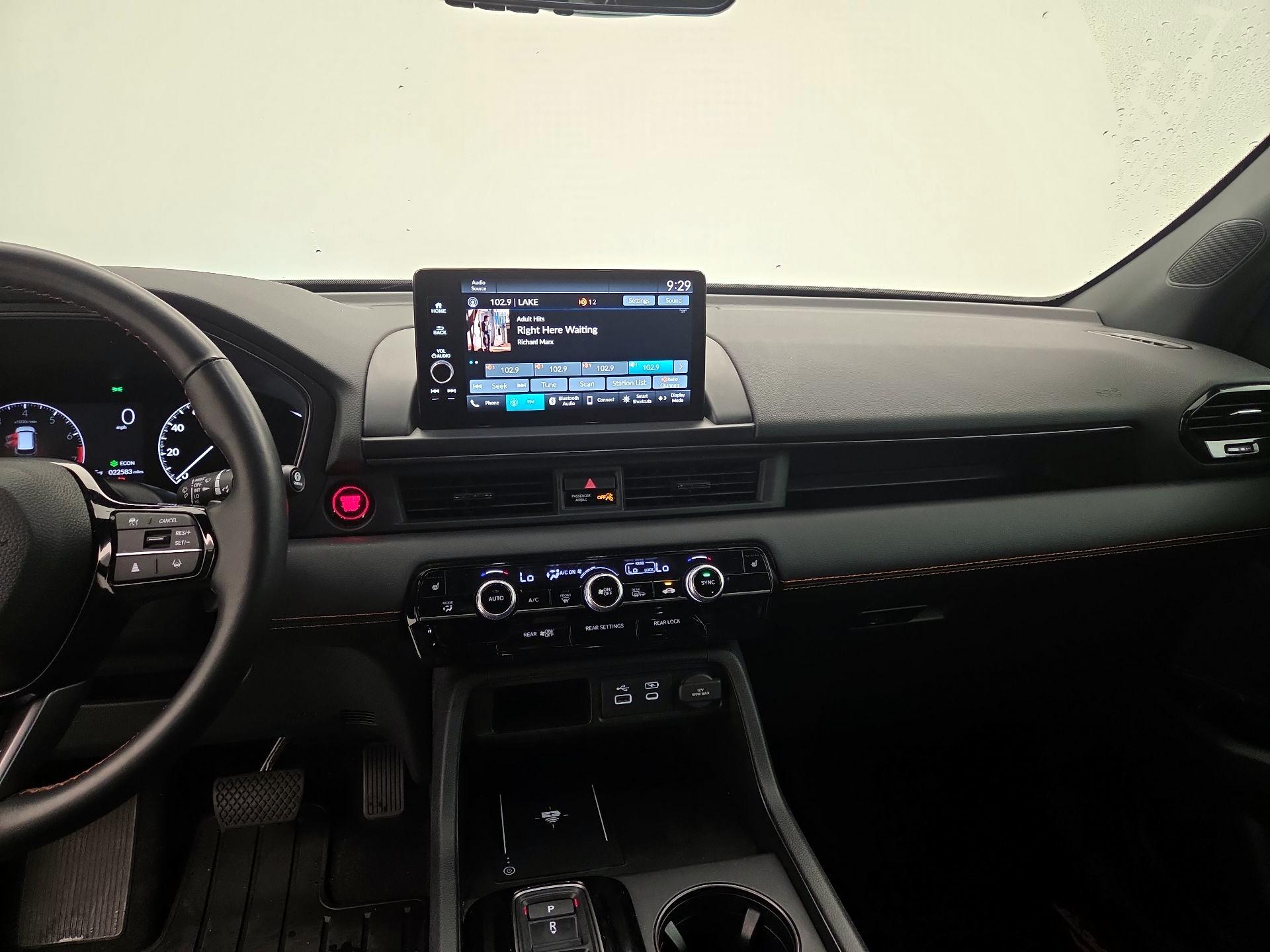 Thumbnail: 2025 Honda Pilot - 9