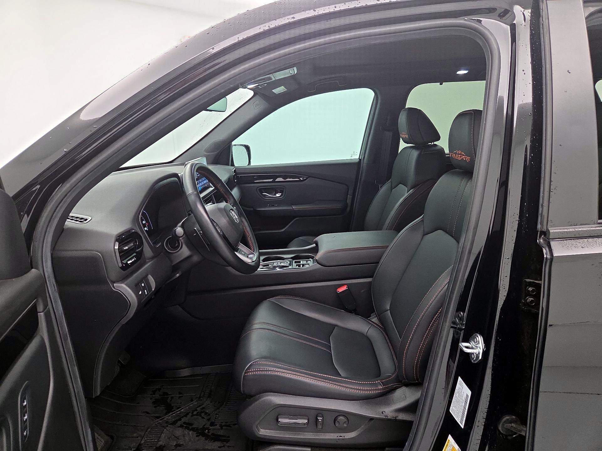 Thumbnail: 2025 Honda Pilot - 11