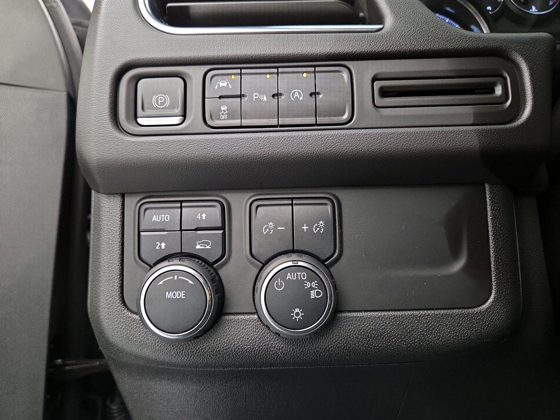 Thumbnail: 2024 Chevrolet Tahoe - 13