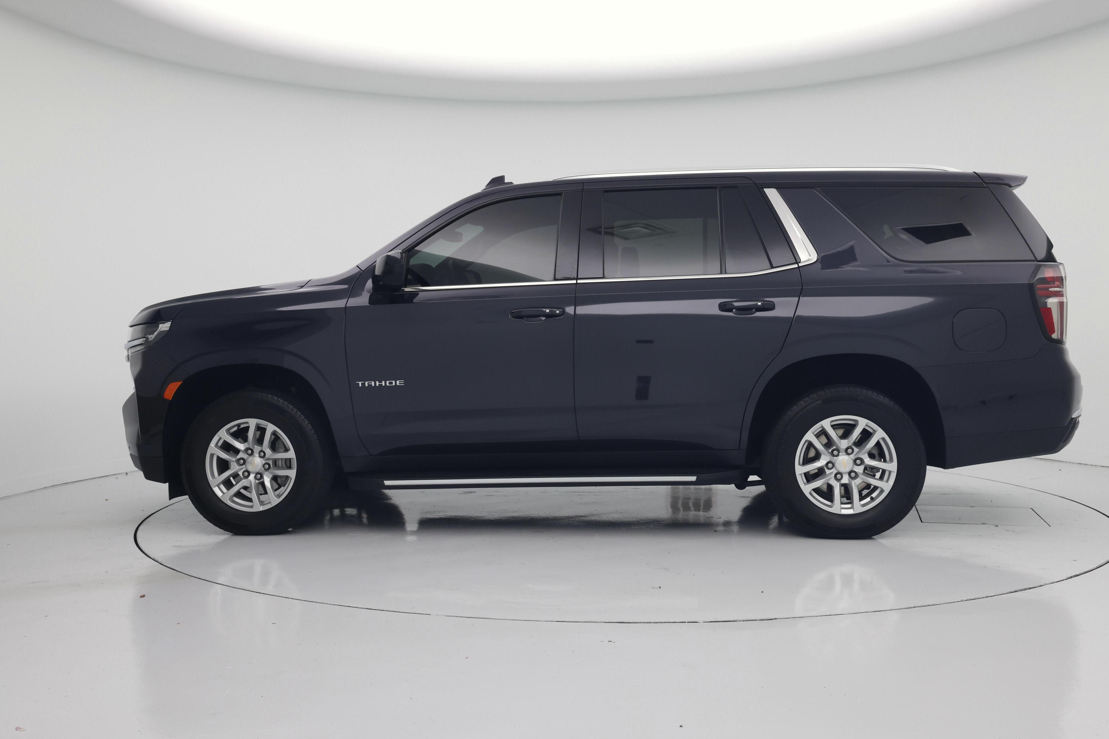 Thumbnail: 2024 Chevrolet Tahoe - 3