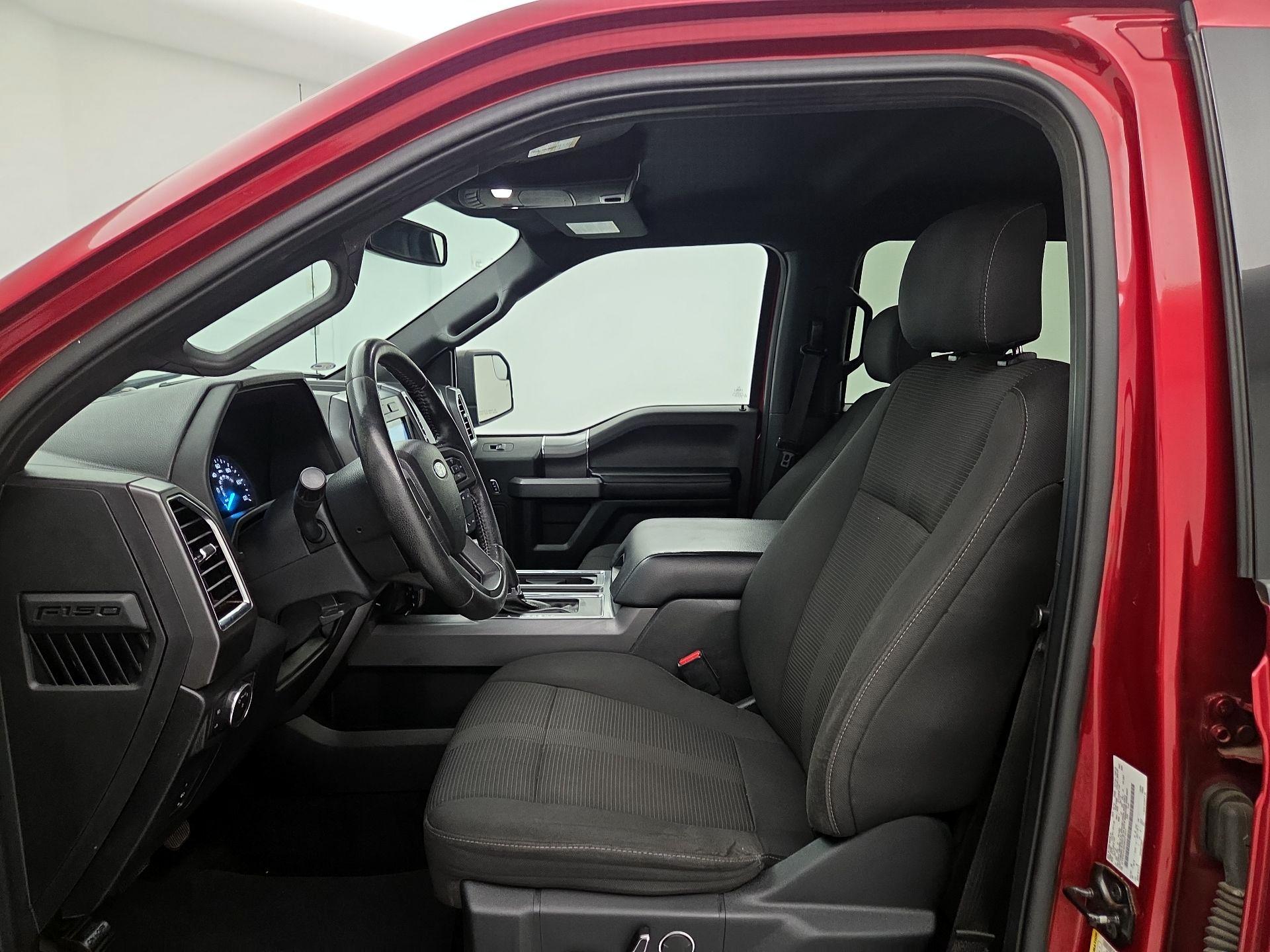 Thumbnail: 2016 Ford F-150 - 11