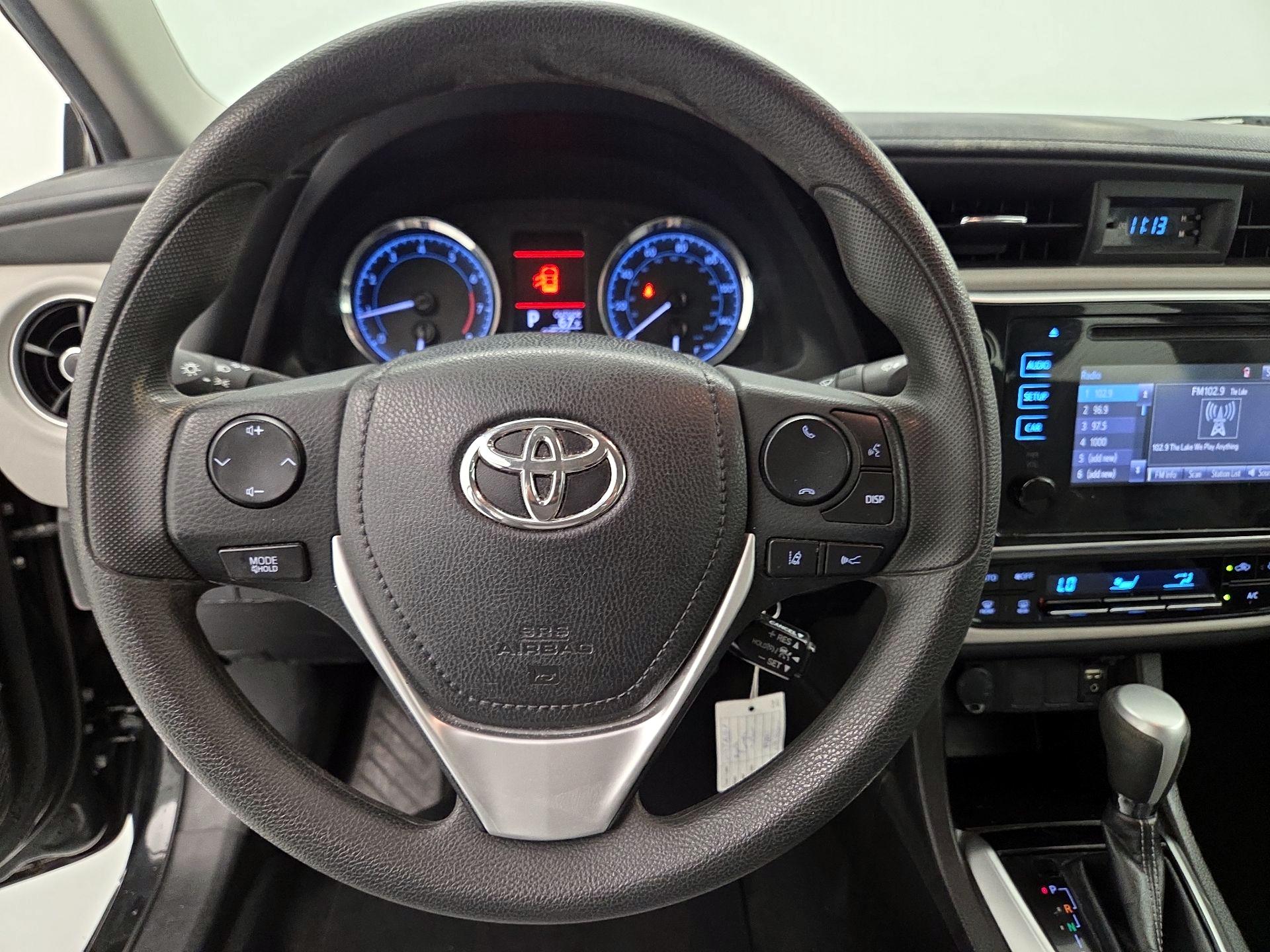 Thumbnail: 2019 Toyota Corolla - 10
