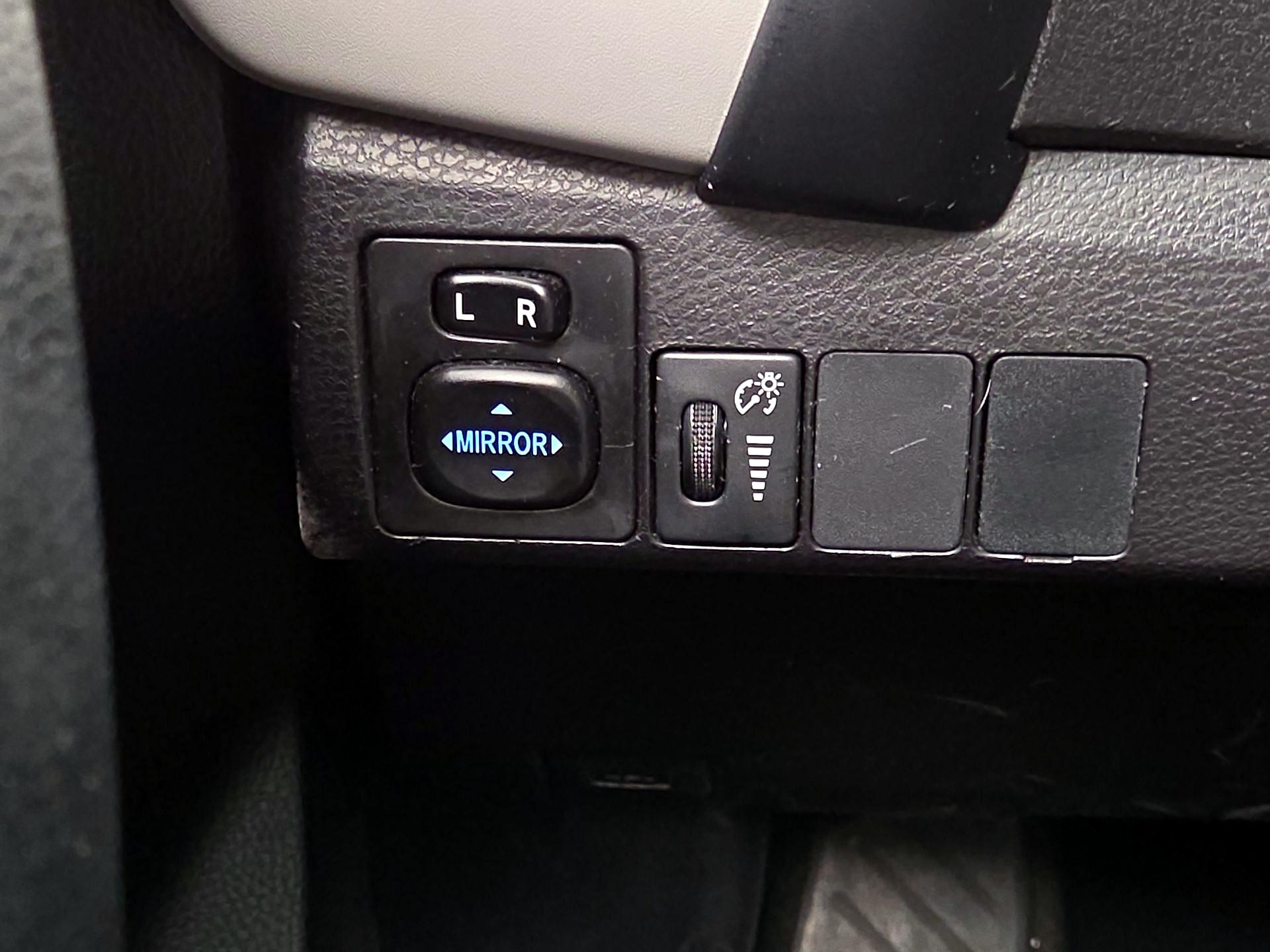 Thumbnail: 2019 Toyota Corolla - 13